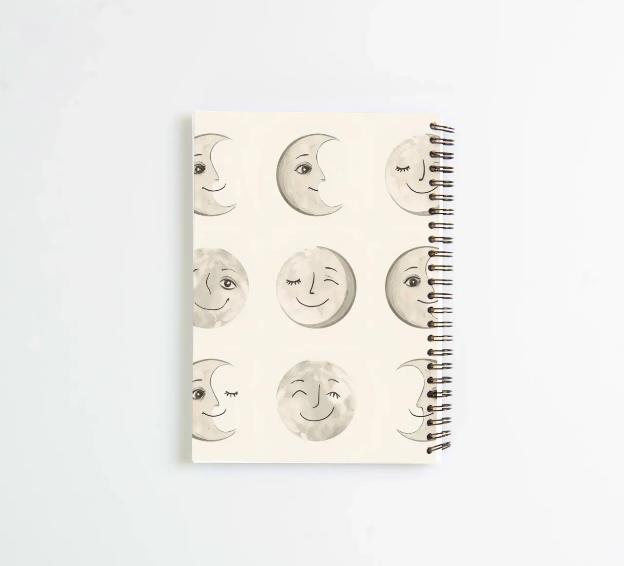 Visages de lune souriants dans différentes phases avec différents visages carnet à spirale de DesignDoodle