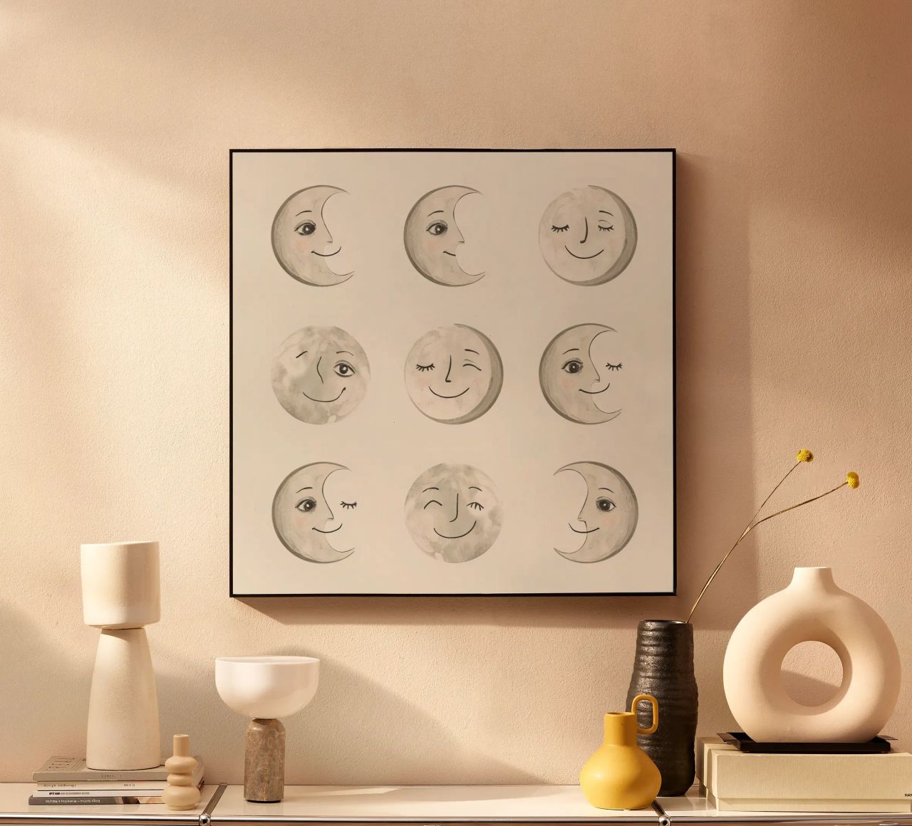 Facce di luna sorridenti in diverse fasi con vari volti plexiglass da DesignDoodle