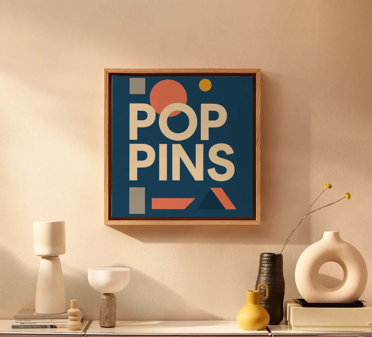 POP PINS - Tipografia felice e forme giocose tela con Cornice a cassetta da Art Typo Essentiel