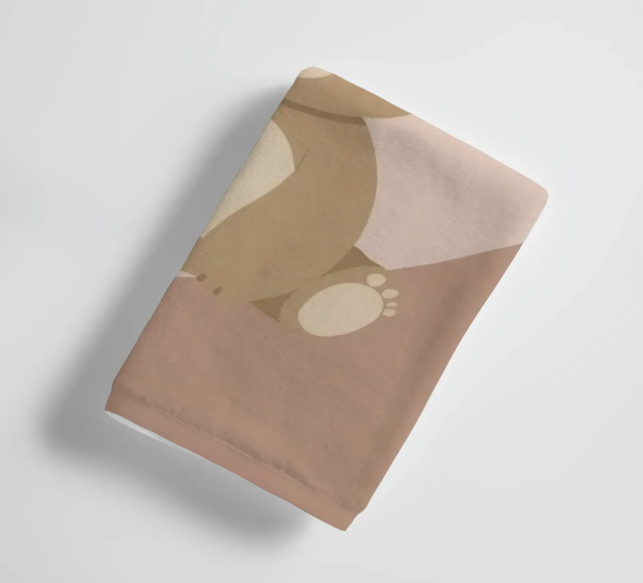 Niedlicher Teddybär sitzend, einfacher Cartoon-Stil, Herzkunst Handtuch von DesignDoodle