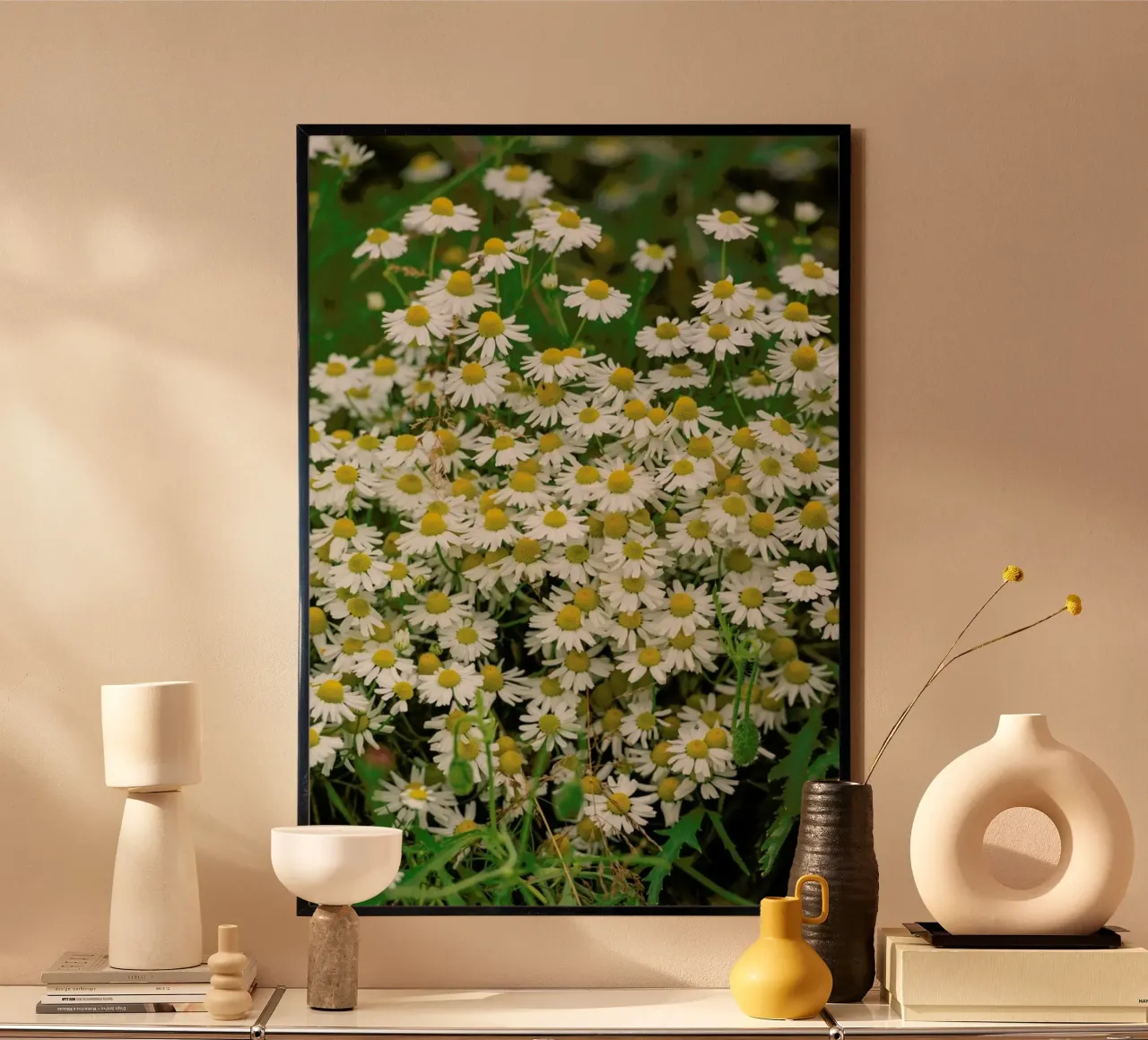 Chamomille Flowers poster da Curious Collections by Marielle Leenders
