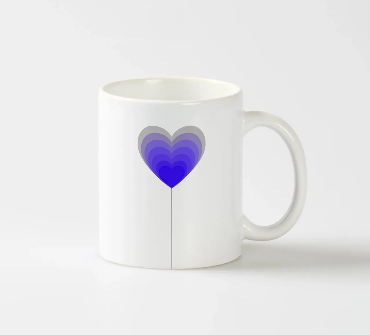 Design fiore cuore - fiore lecca-lecca viola, minimalista tazza in ceramica da Lilou Art