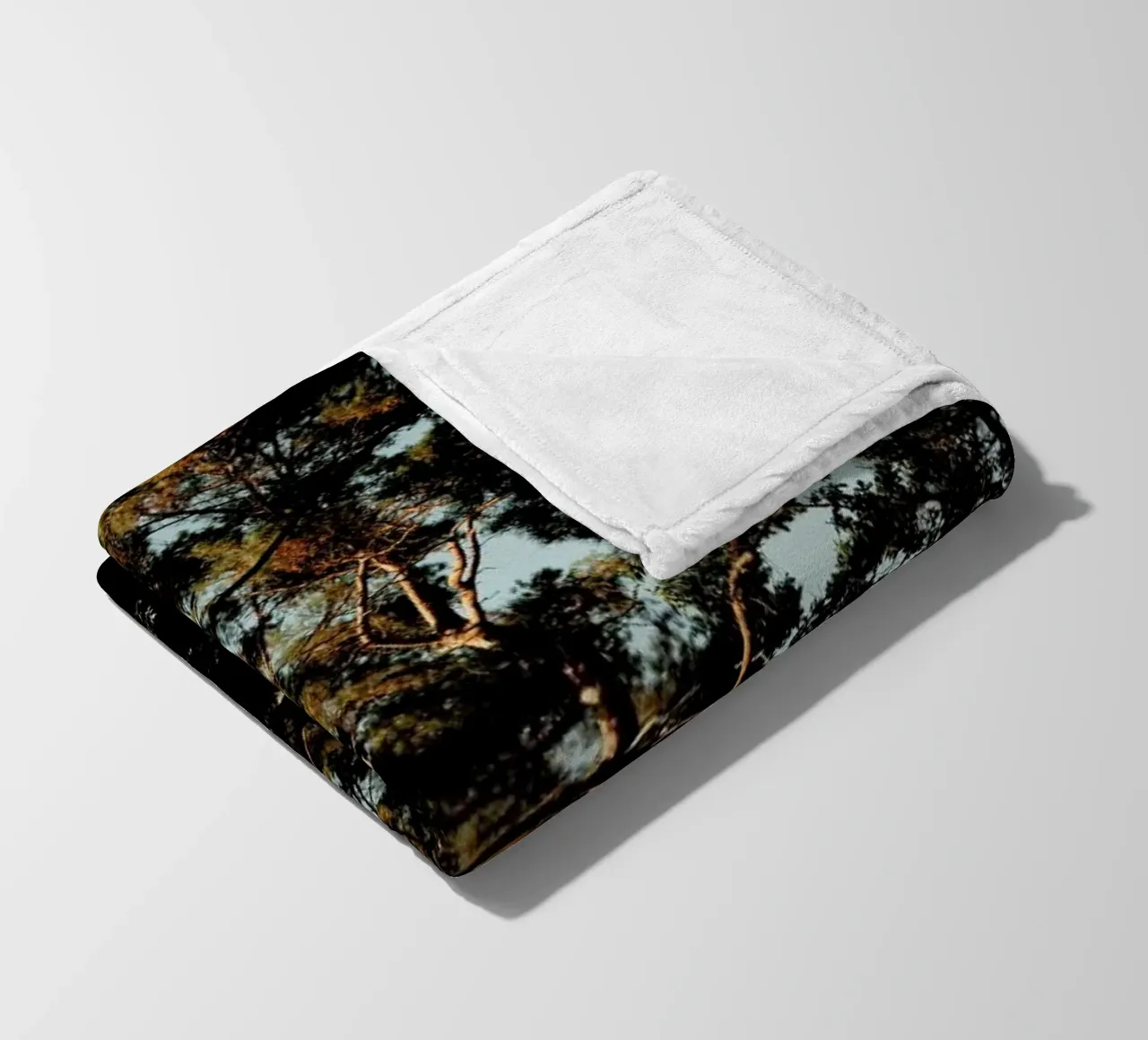Trees And Warm Light coperta in pile da Sebastian Hilgetag