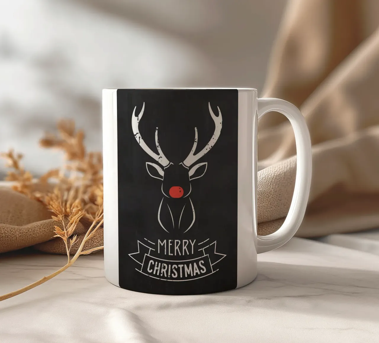 Weihnachten Keramik Tasse von Brandi N Huskey
