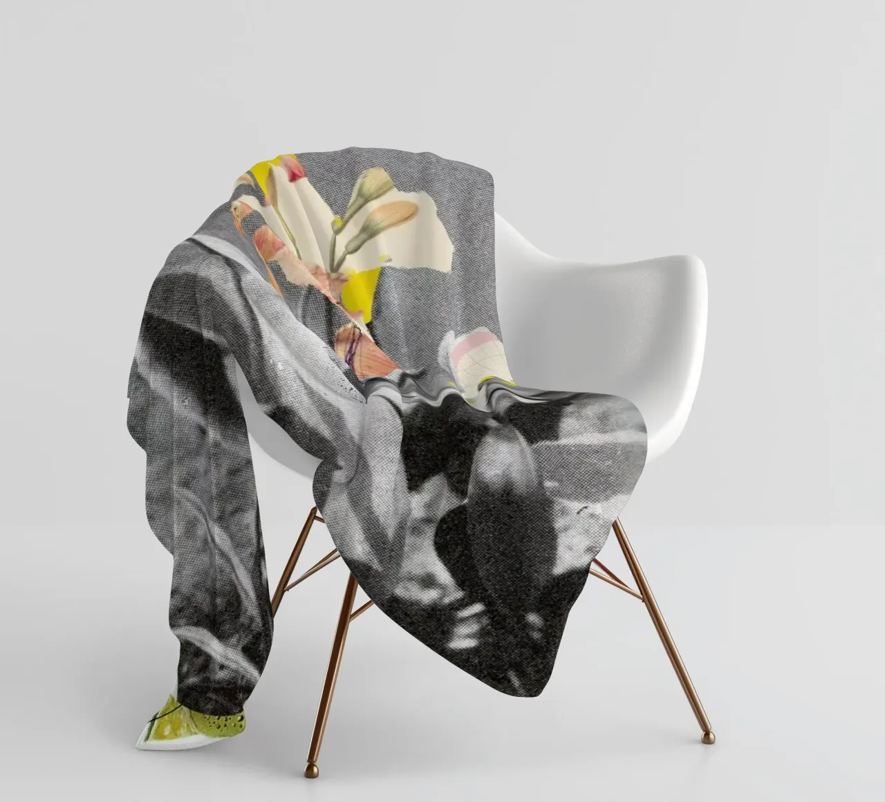 Flowers Still Life · Happy Abstraction 5 coperta in pile da Marko Köppe