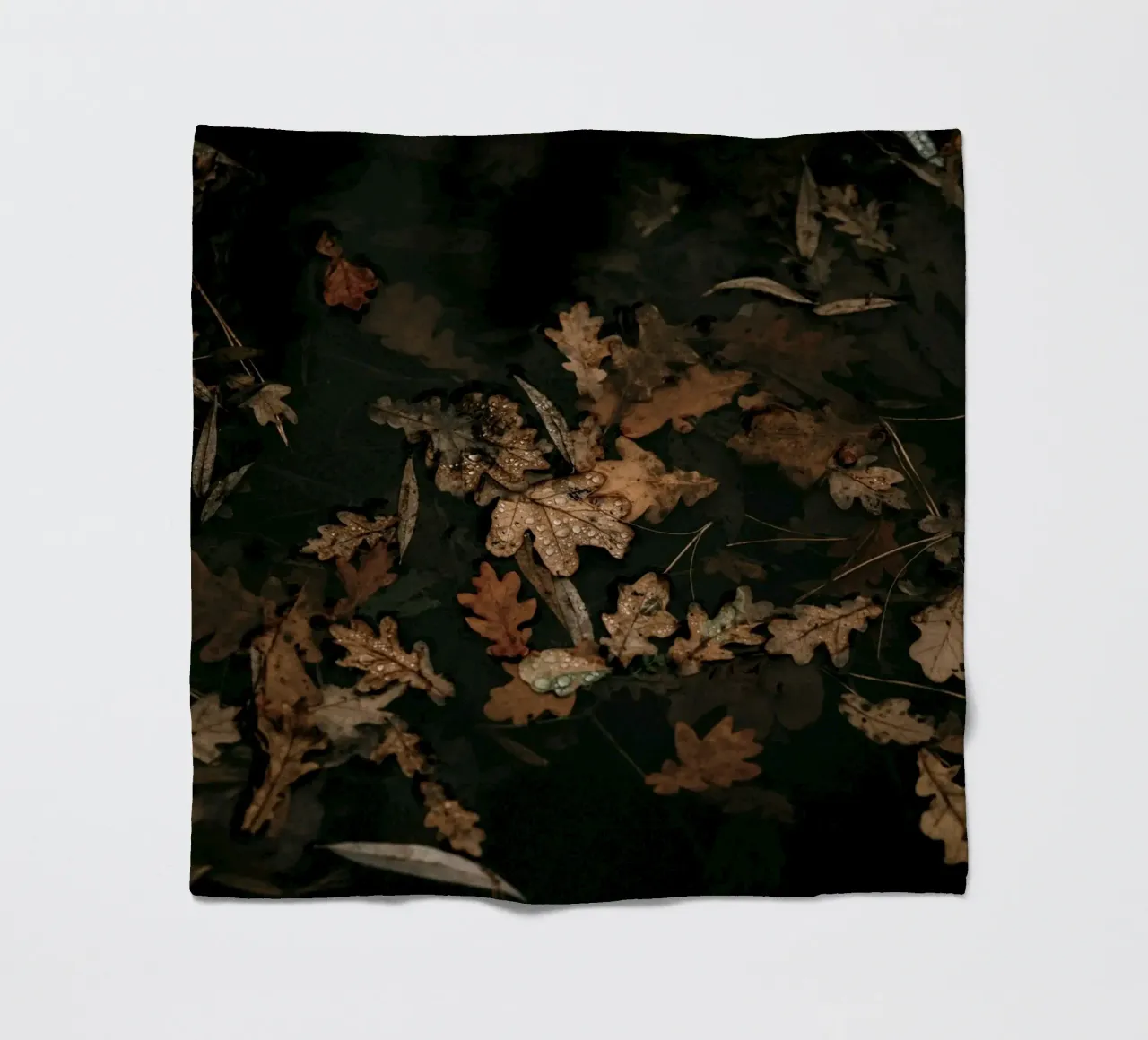 foglie d'autunno coperta in pile da Earthly Visions
