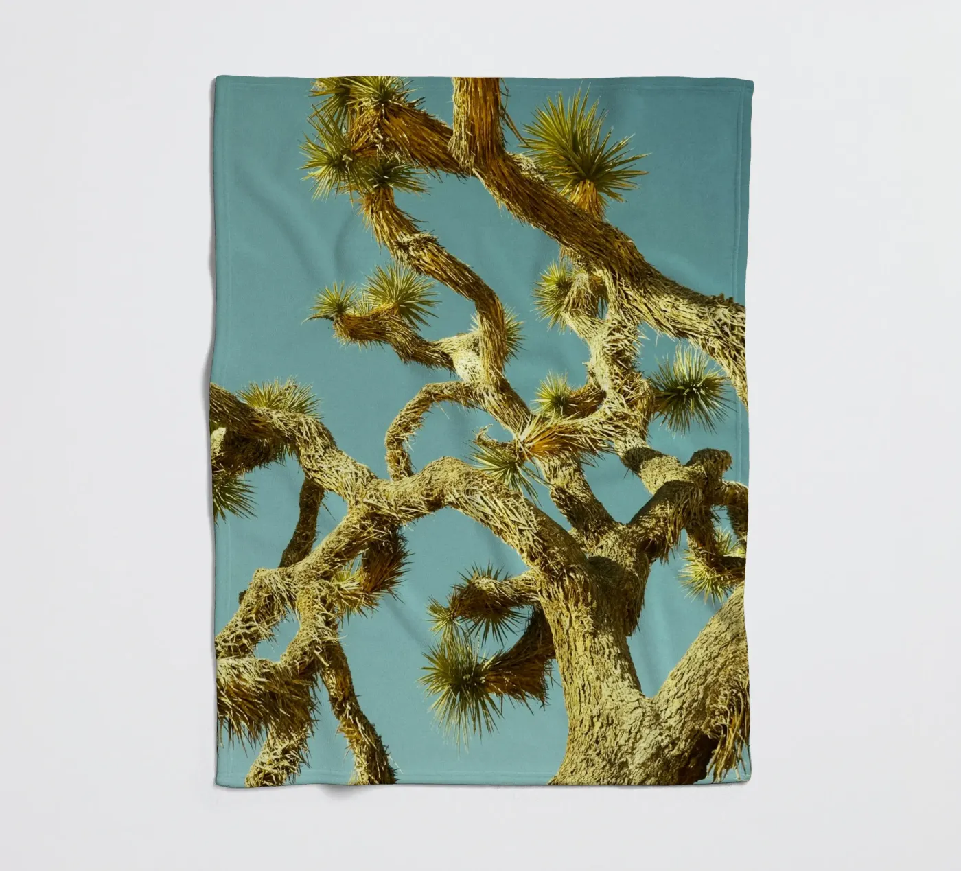 tree desert Fleecedecke von Earthly Visions