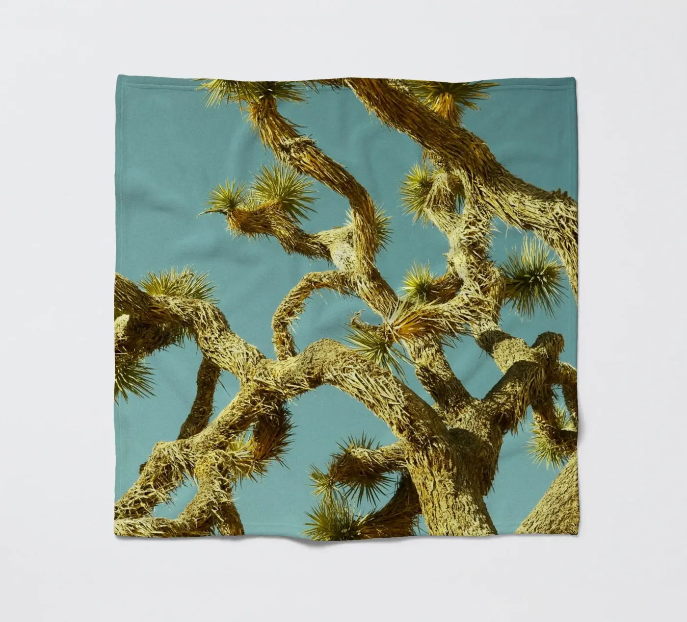 tree desert Fleecedecke von Earthly Visions