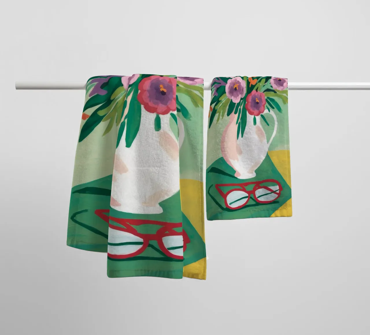 Contemplazione dei fiori in pastello asciugamano da bagno da Fable Tempa