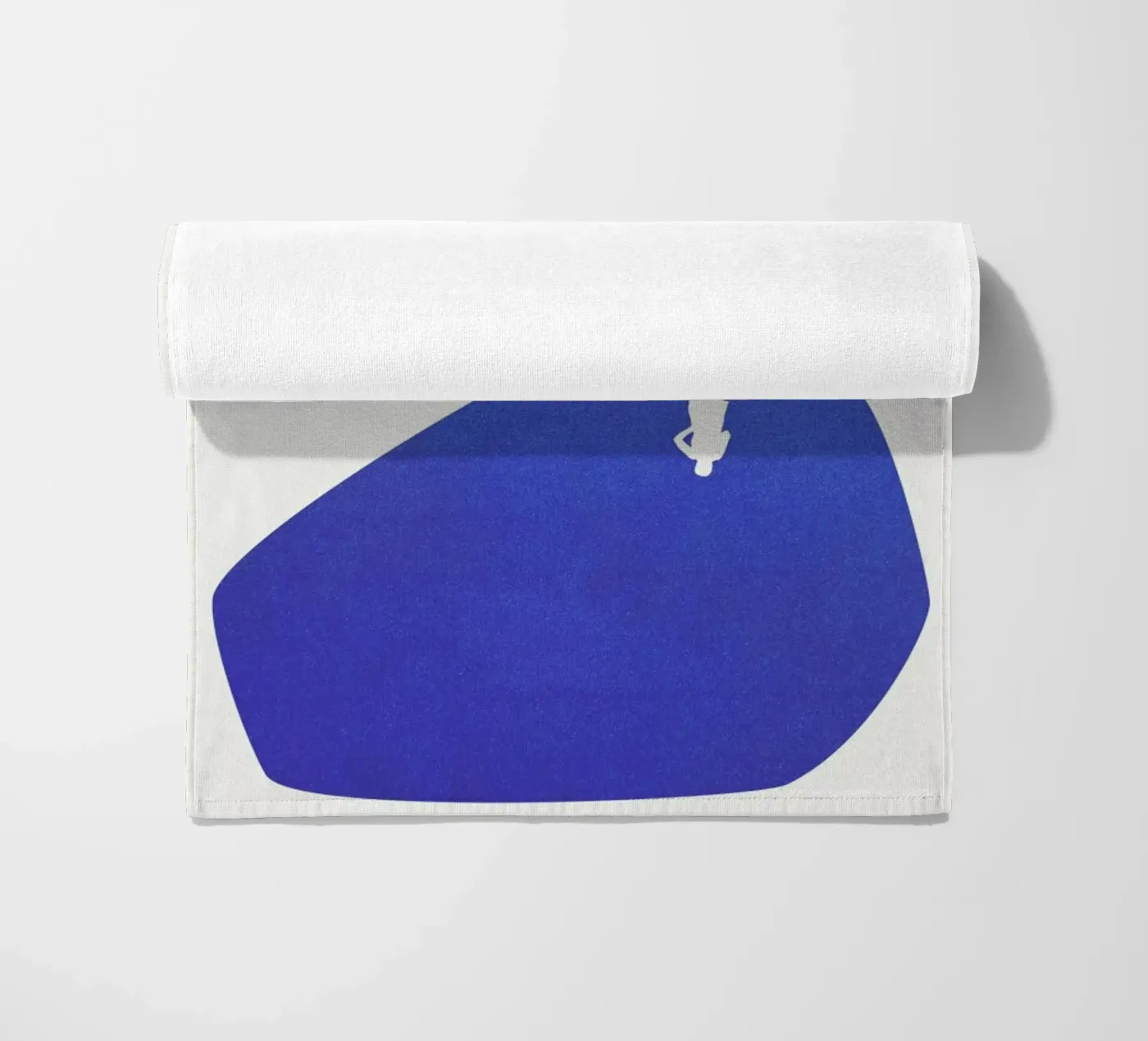 Self Reflection Strandtuch von Maarten Léon