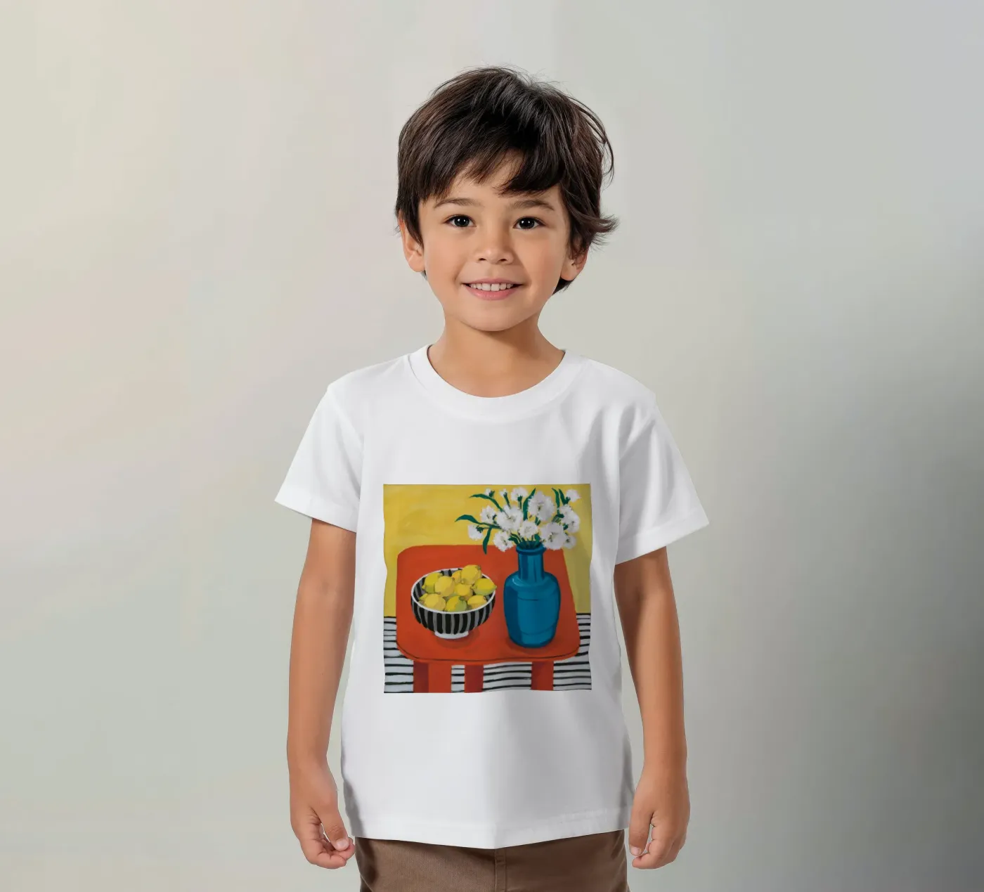 Ruby Table Stillness Kinder T-Shirt von Dawn Light