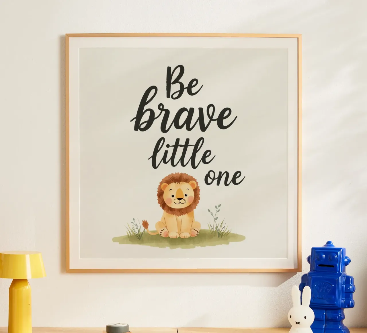 un simpatico cucciolo di leone con 'sii coraggioso piccolo' carta hahnemühle da DesignDoodle