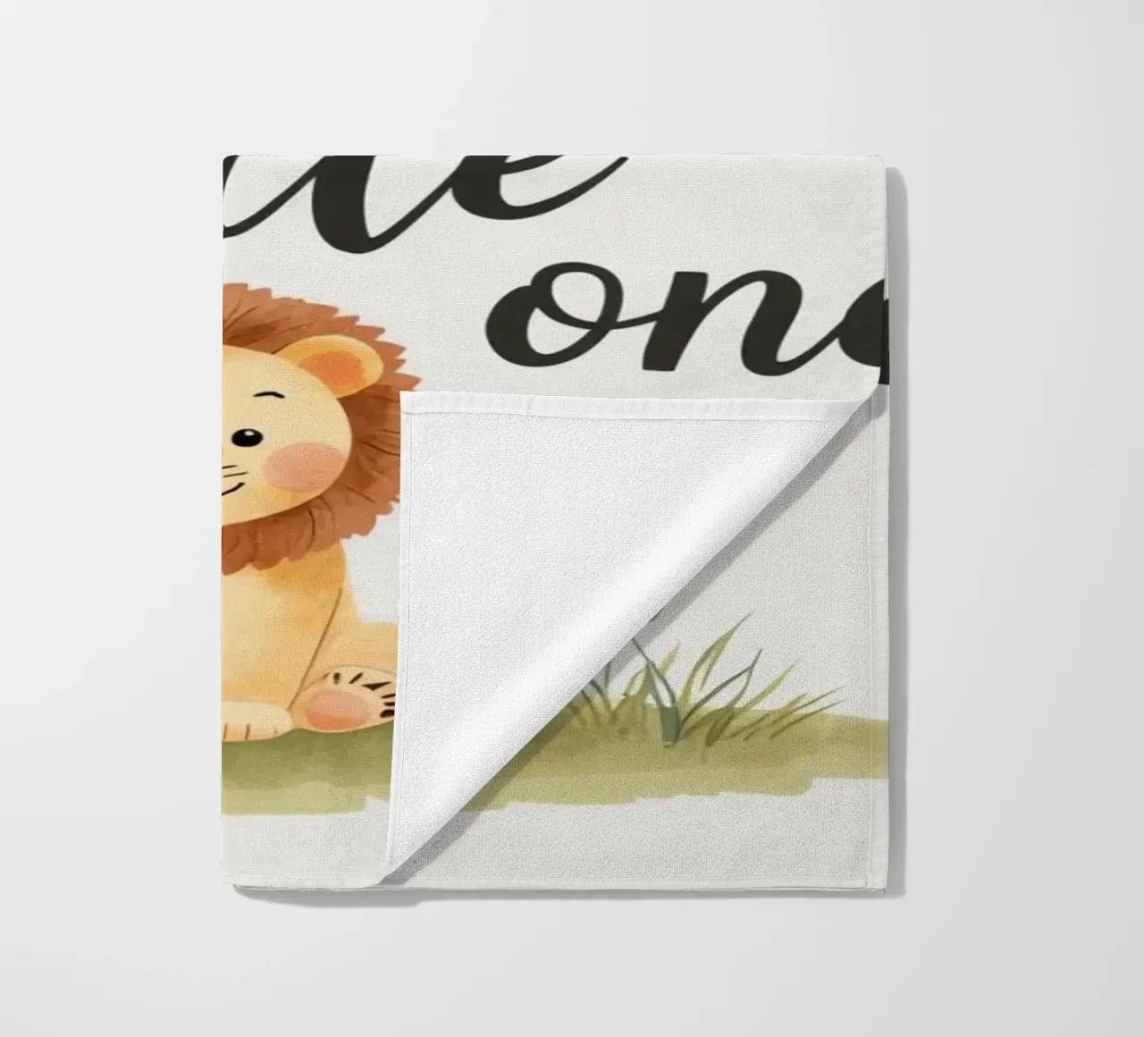 schattig leeuwenwelpje met 'wees dapper kleintje' strandhanddoek van DesignDoodle