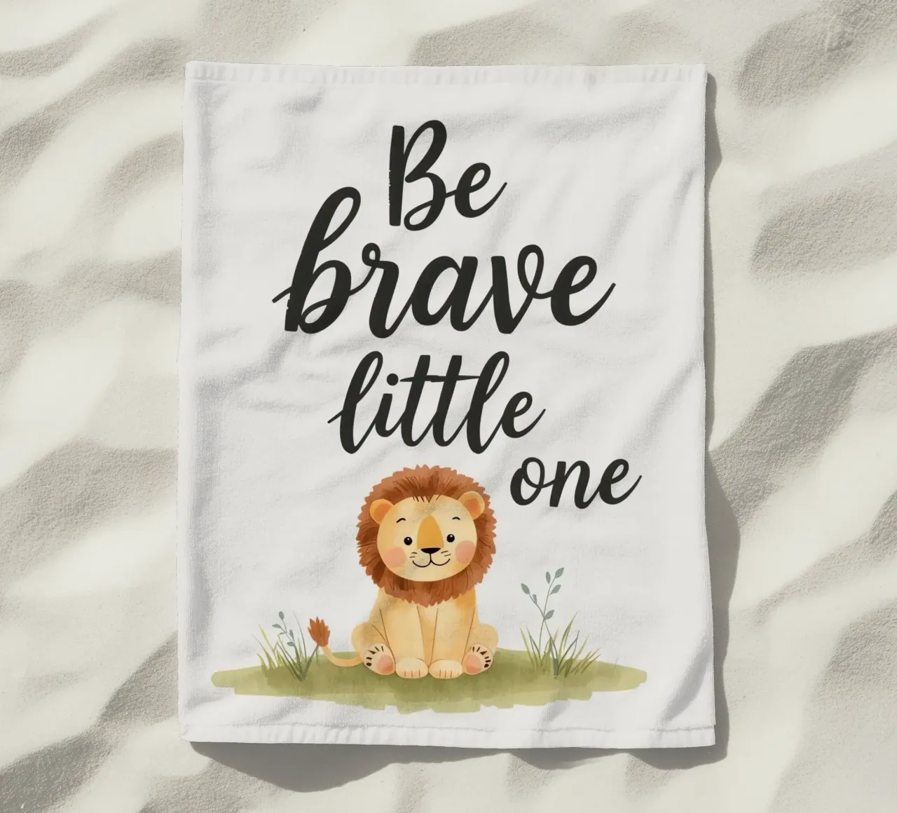 schattig leeuwenwelpje met 'wees dapper kleintje' strandhanddoek van DesignDoodle