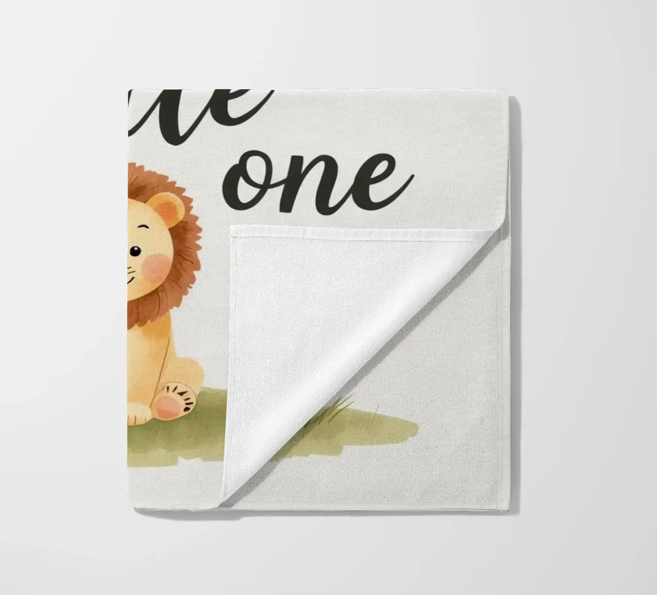 schattig leeuwenwelpje met 'wees dapper kleintje' strandhanddoek van DesignDoodle