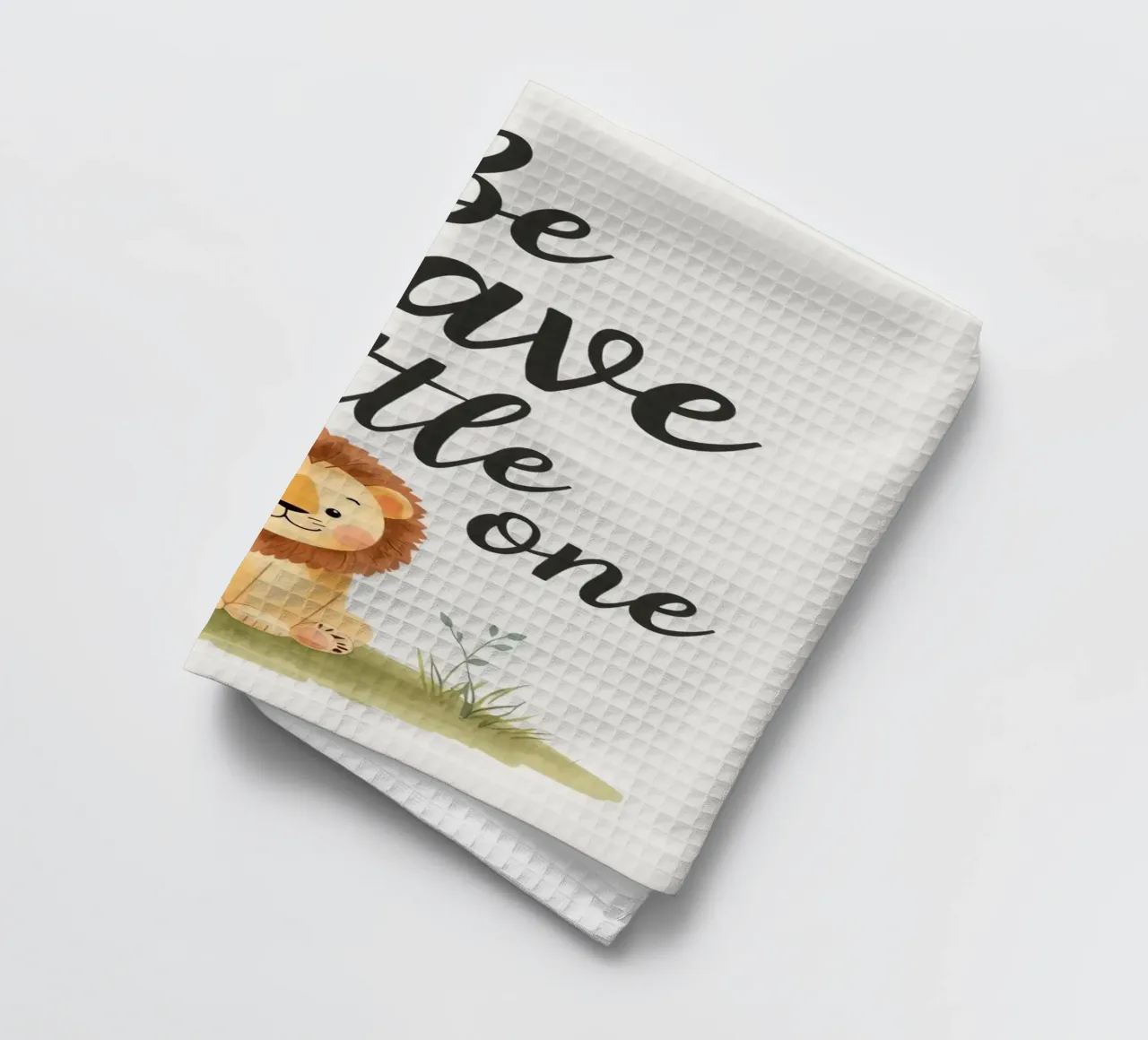 un simpatico cucciolo di leone con 'sii coraggioso piccolo' canovaccio da cucina da DesignDoodle