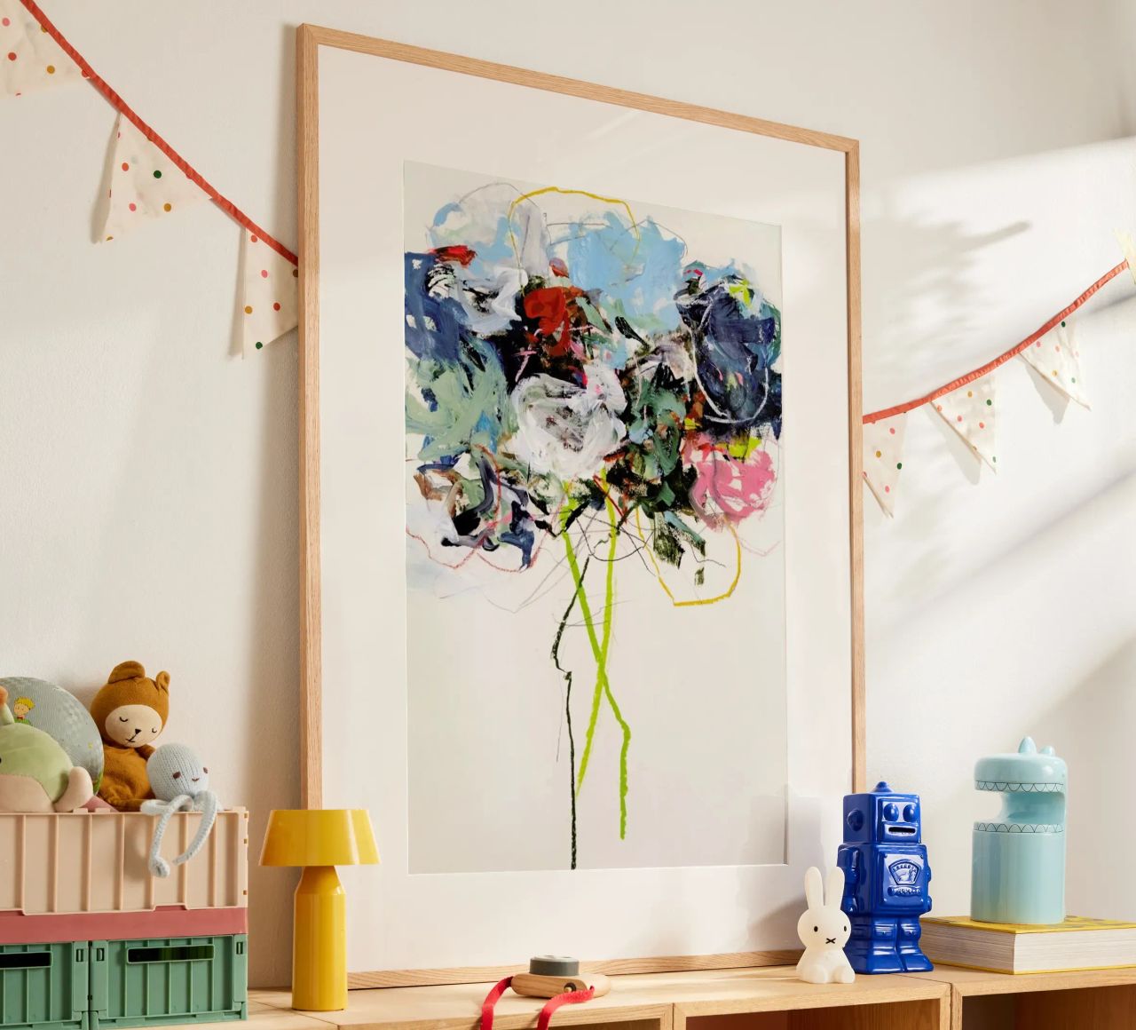 Rosenotes No 2 Poster mit Holzrahmen von Leigh Viner