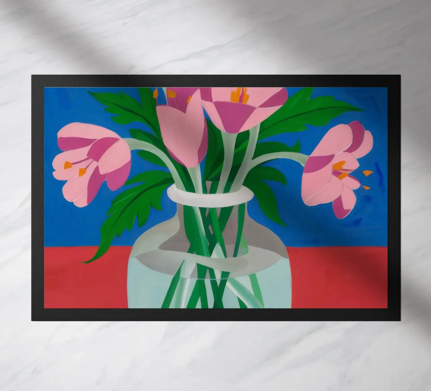 Tulip Glass Reflection Fußmatte von Tiga Bersama