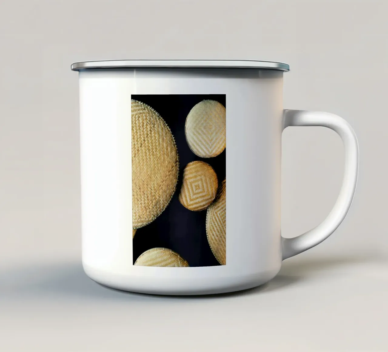 Complementary Structures mug en émail de Sebastian Hilgetag