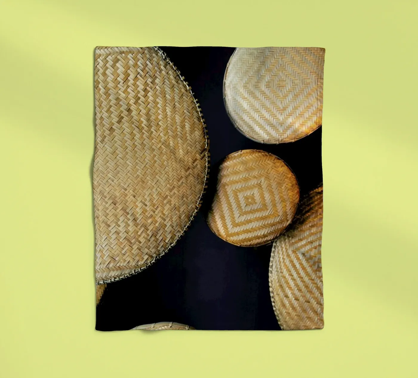 Complementary Structures fleecedeken van Sebastian Hilgetag