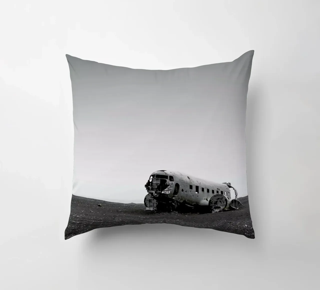 Island Douglas DC-3 I cuscino da Michael J. Reibert