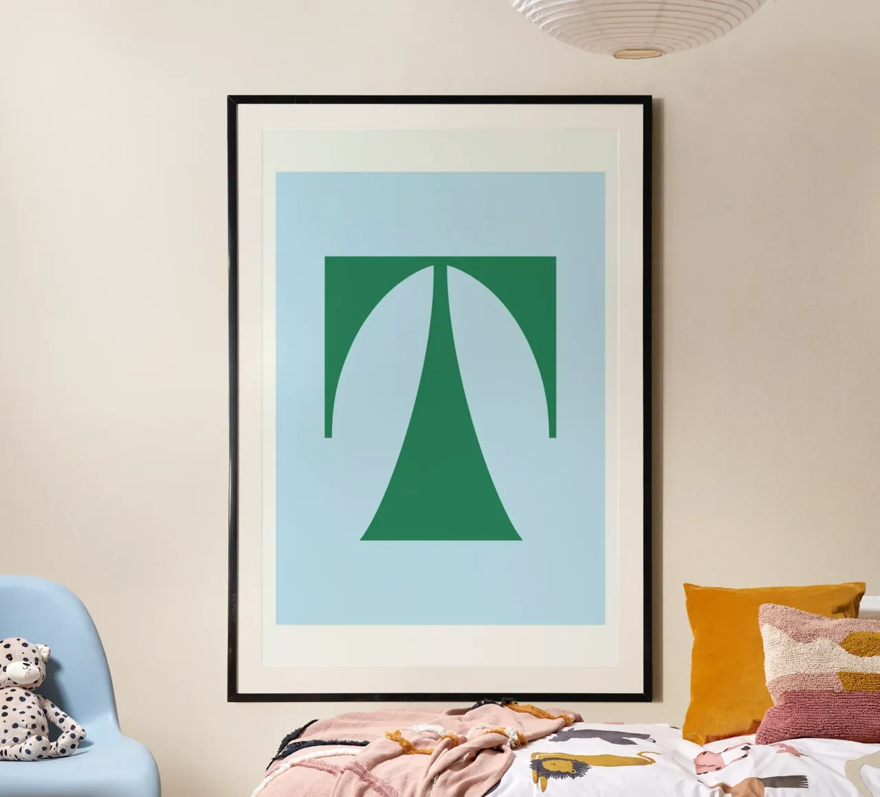 Colorful T poster con telaio in plastica da Mottos by Sinan Saydik