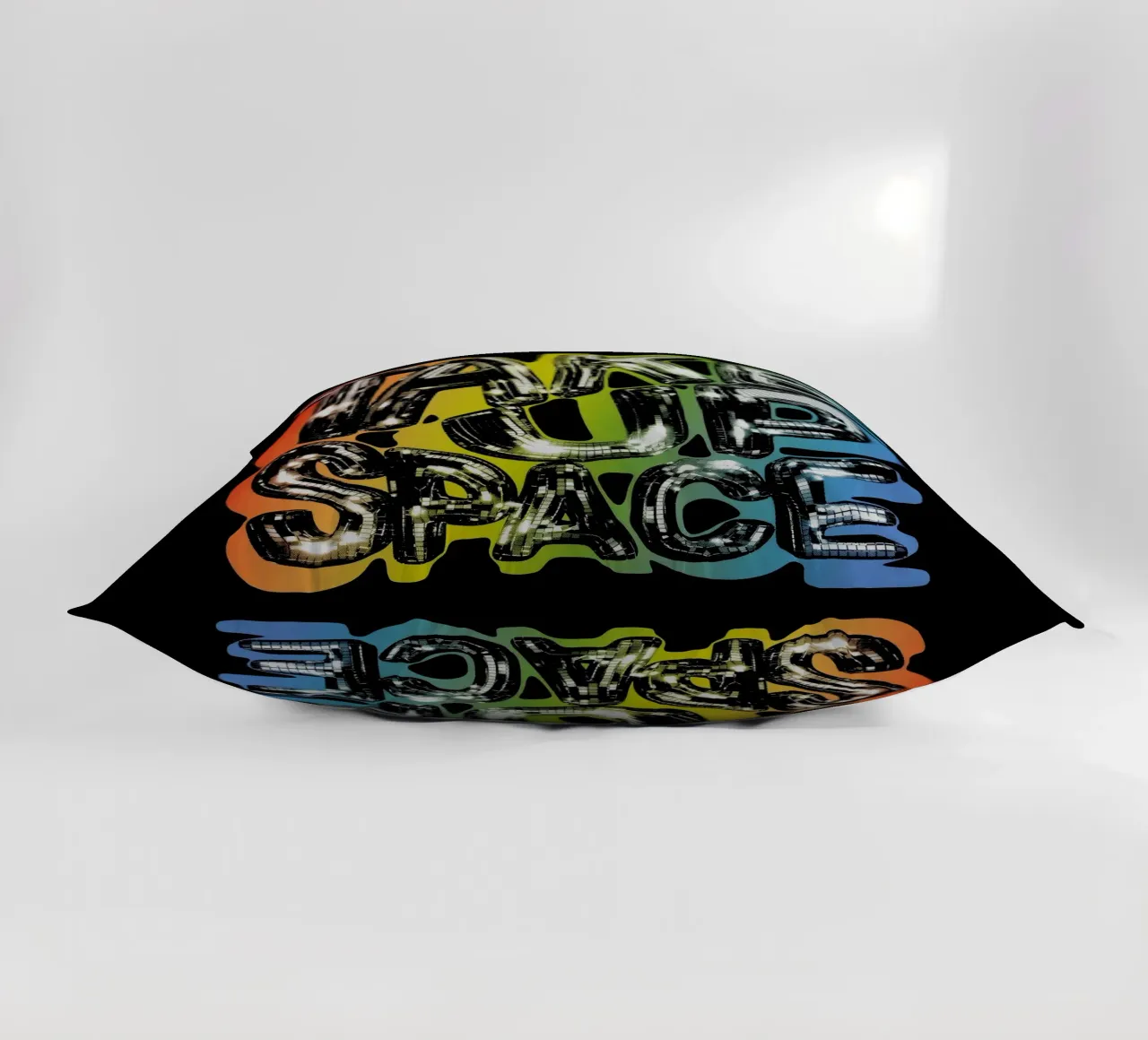 Take Up Space cuscino da lucasmeier