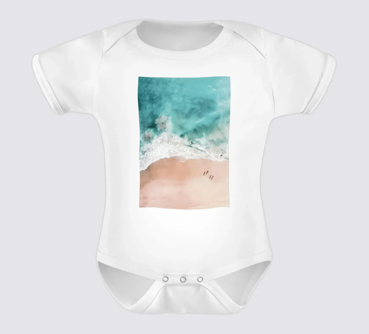 Pink Sand Beach Print Kurzarm Babybody von Nadjaa
