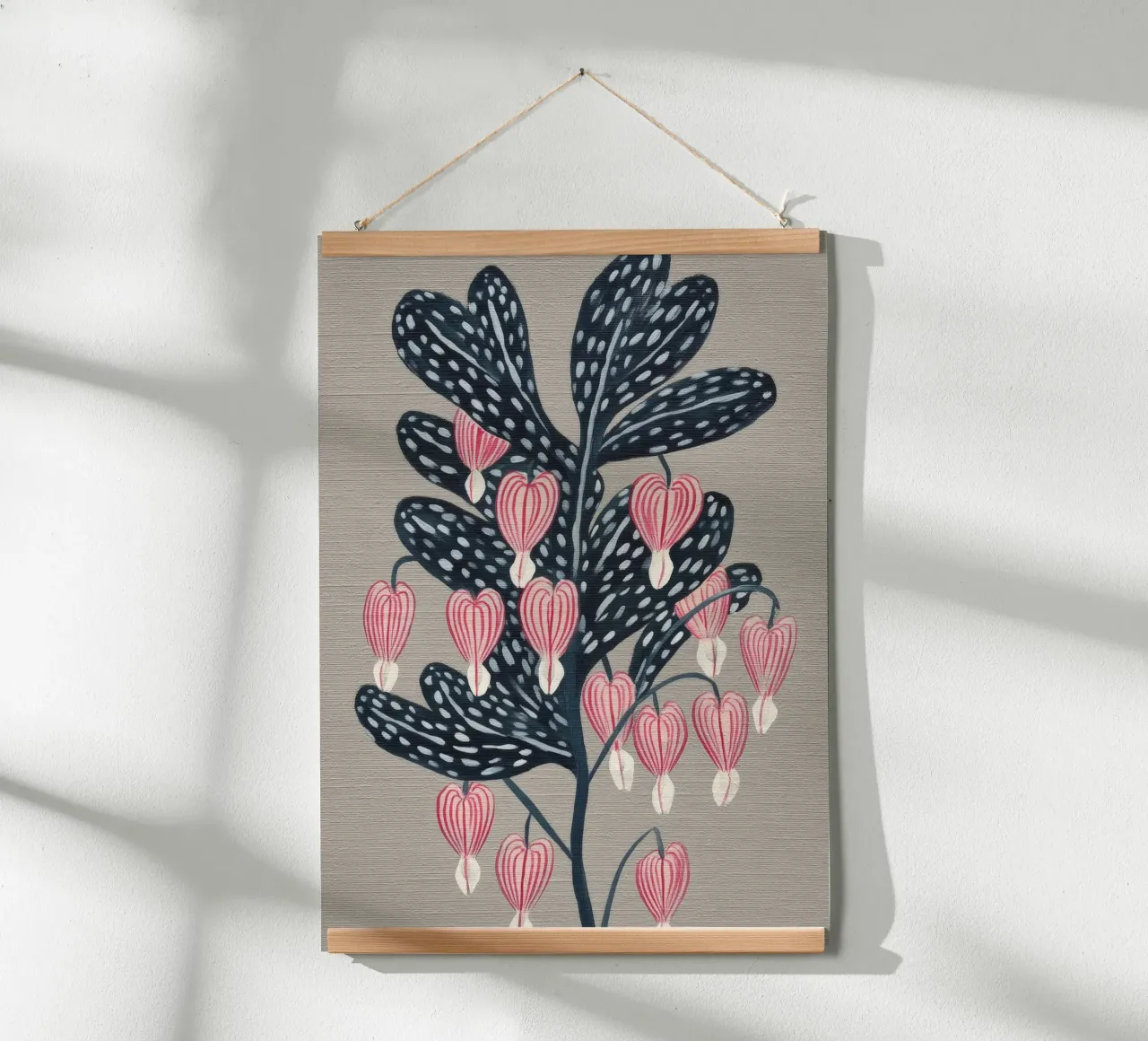 Bleeding Heart Flower Drawing poster da Flow Line