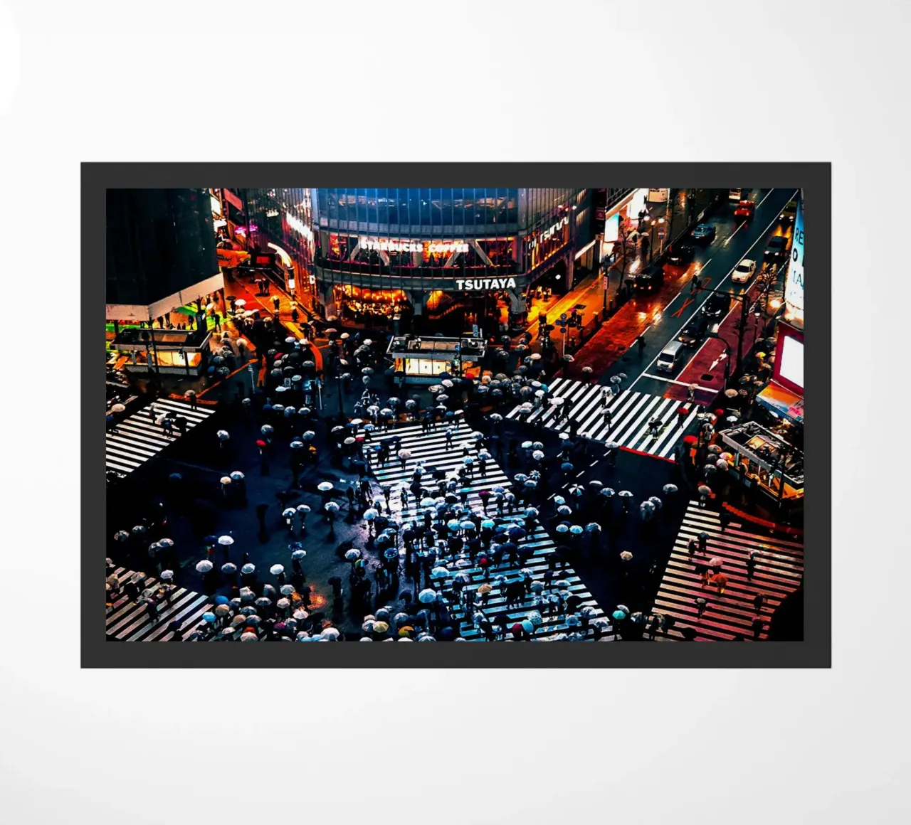 Shibuya Crossing zerbino da Cinema East