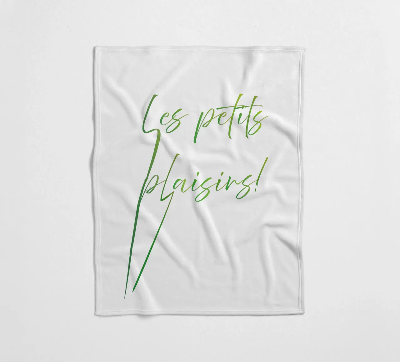 Small pleasures fleece blanket by Design Plaisirs