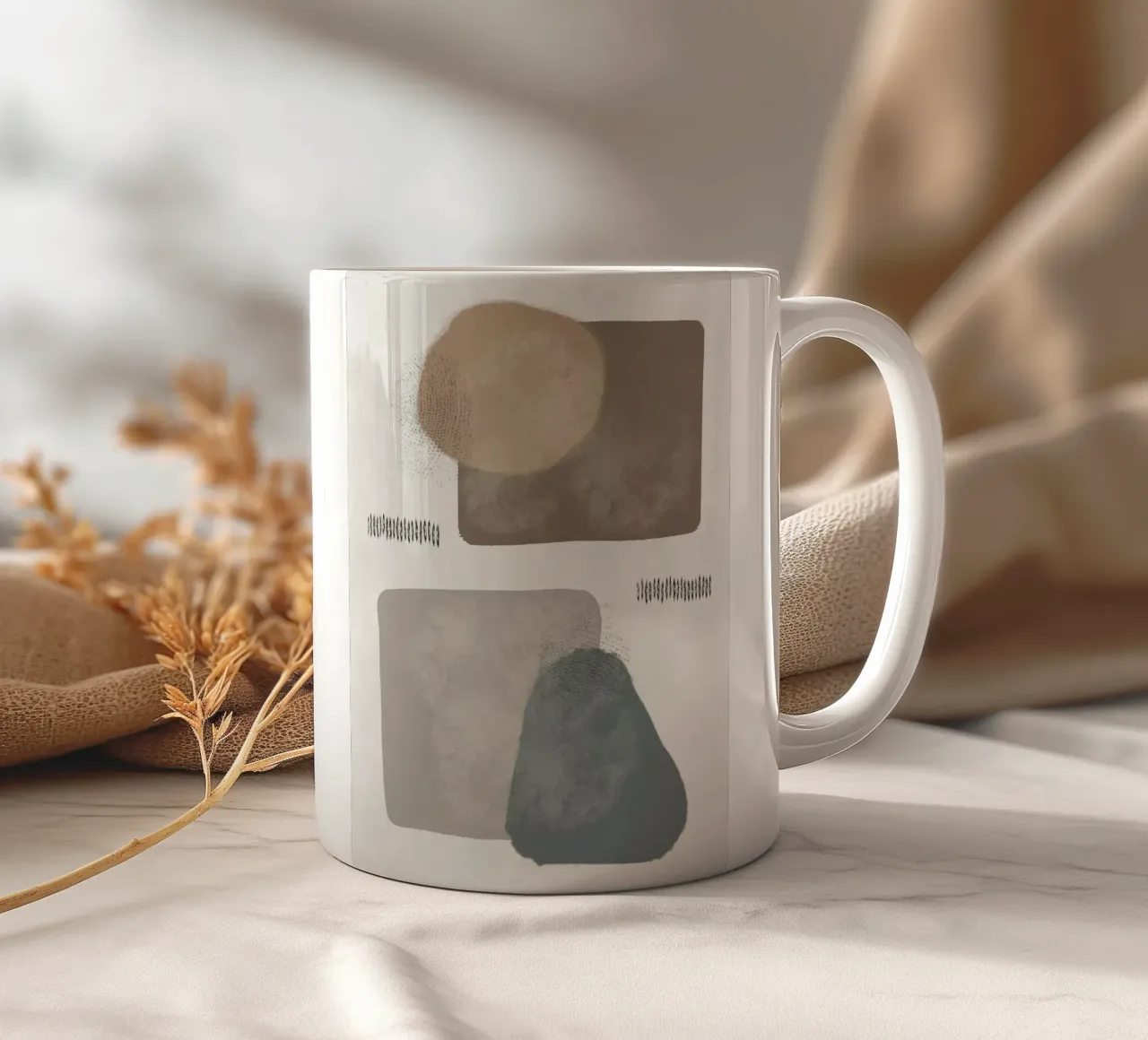 Modern abstract organic shapes in earth tones tazza in ceramica da Imaginative