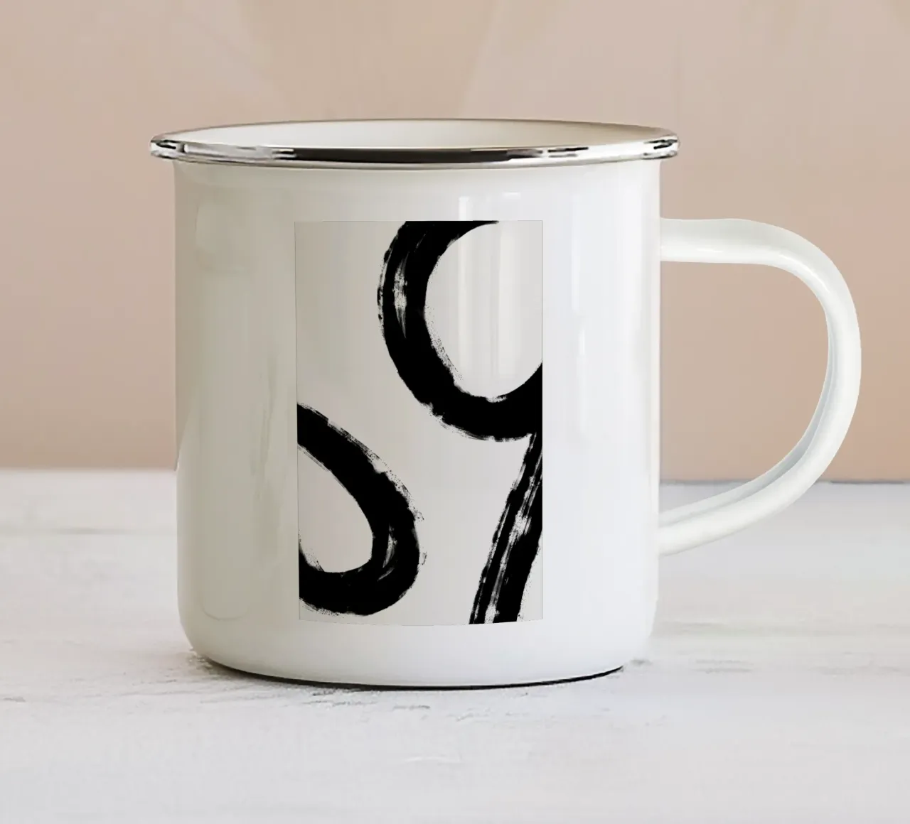 Minimalist Japandi artwork with black brushstrokes V tazza in smalto da Imaginative