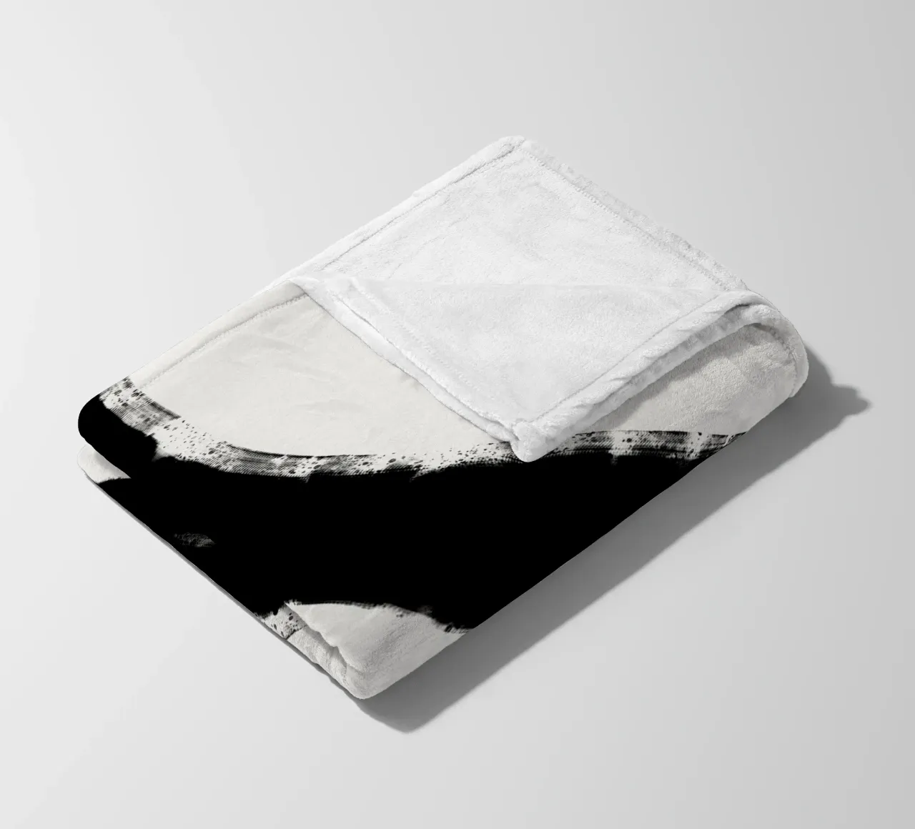 Minimalist Japandi artwork with black brushstrokes IV coperta in pile da Imaginative