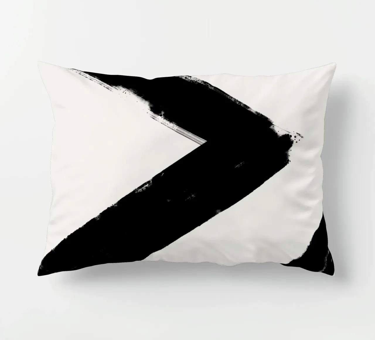 Minimalist Japandi artwork with black brushstrokes III cuscino da Imaginative