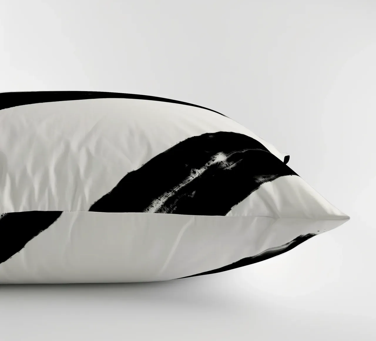 Minimalist Japandi artwork with black brushstrokes III cuscino da Imaginative