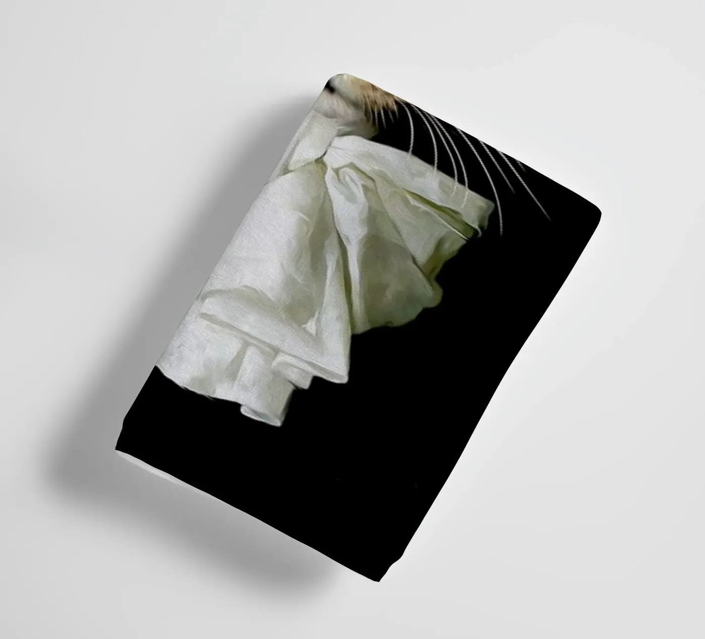 Audrey towel by Tein Lucasson