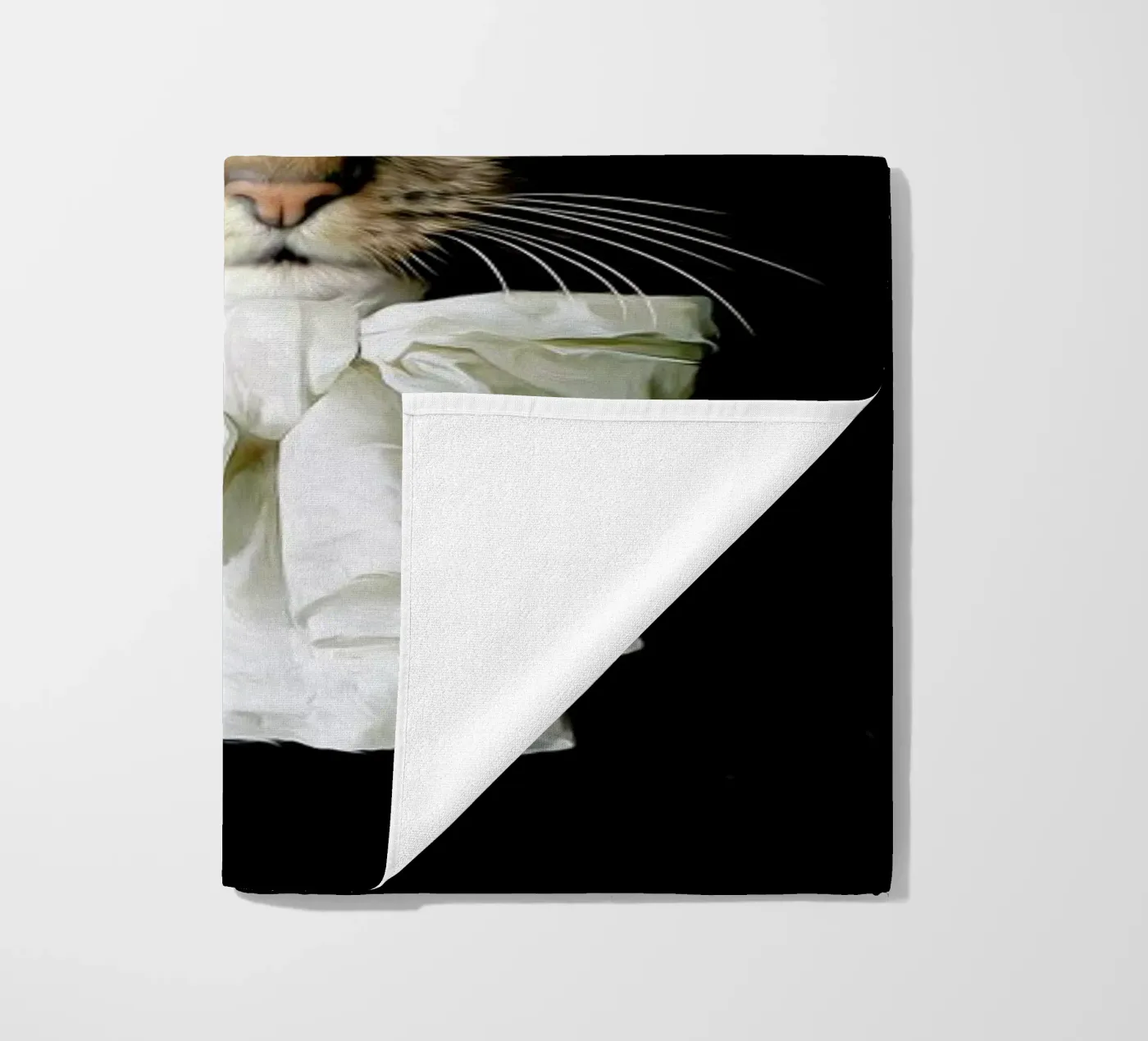 Audrey beach towel by Tein Lucasson