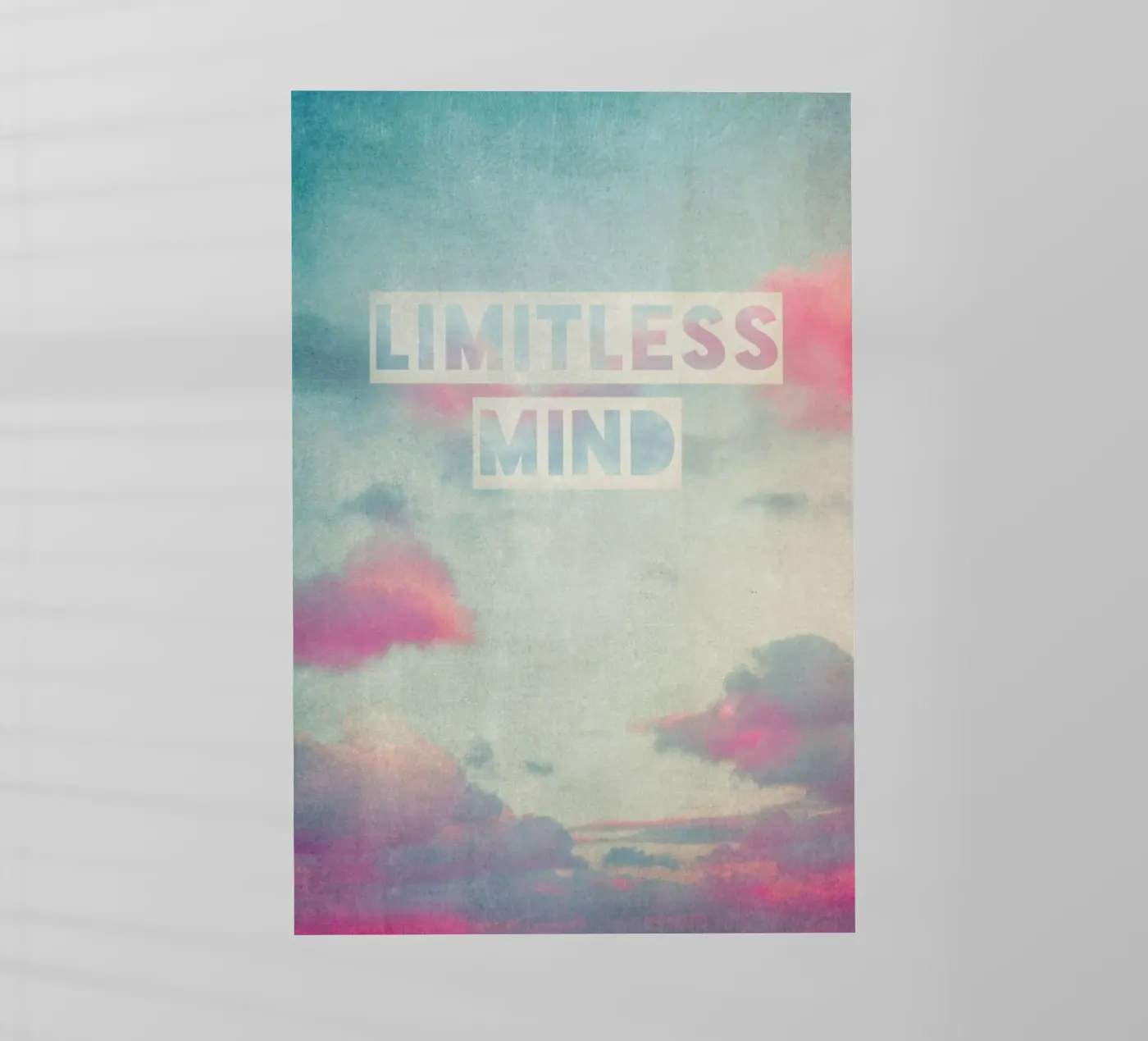 limitless mind pellicola backlit da Ingrid Beddoes