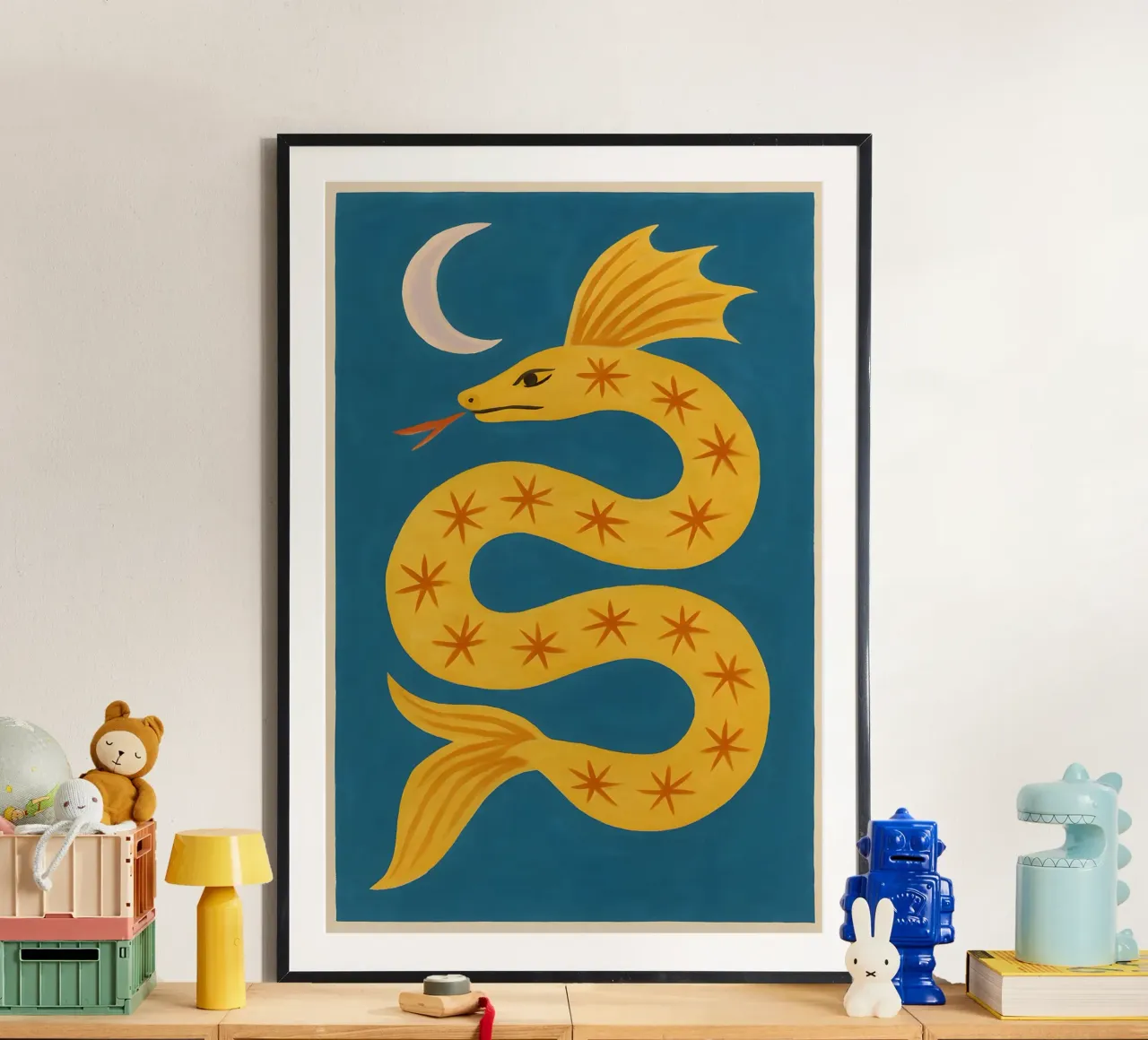 Moonlit Sea Serpent poster con telaio in plastica da Art.Piece