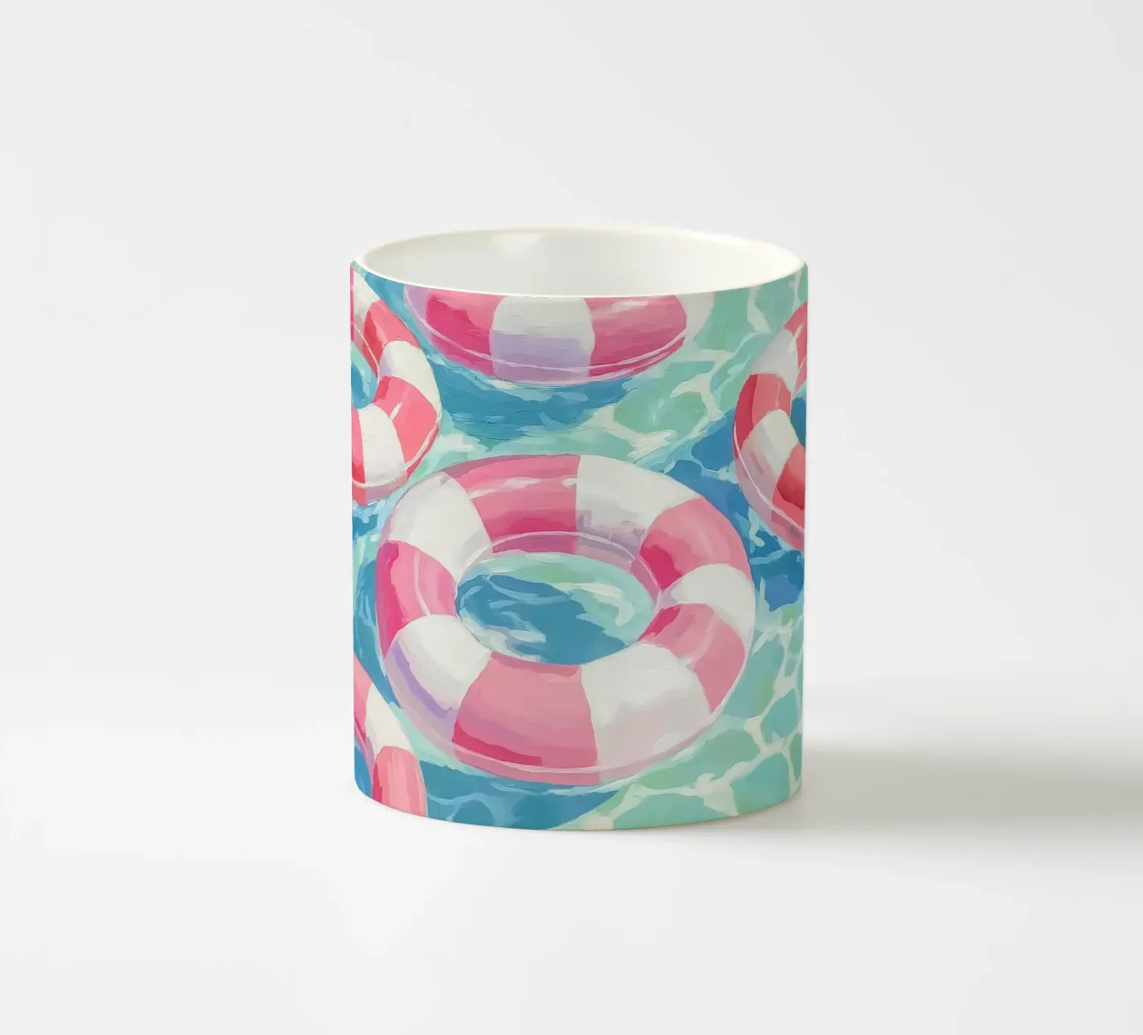 Divertimento in piscina con i pneumatici tazza in ceramica da Carinaprint