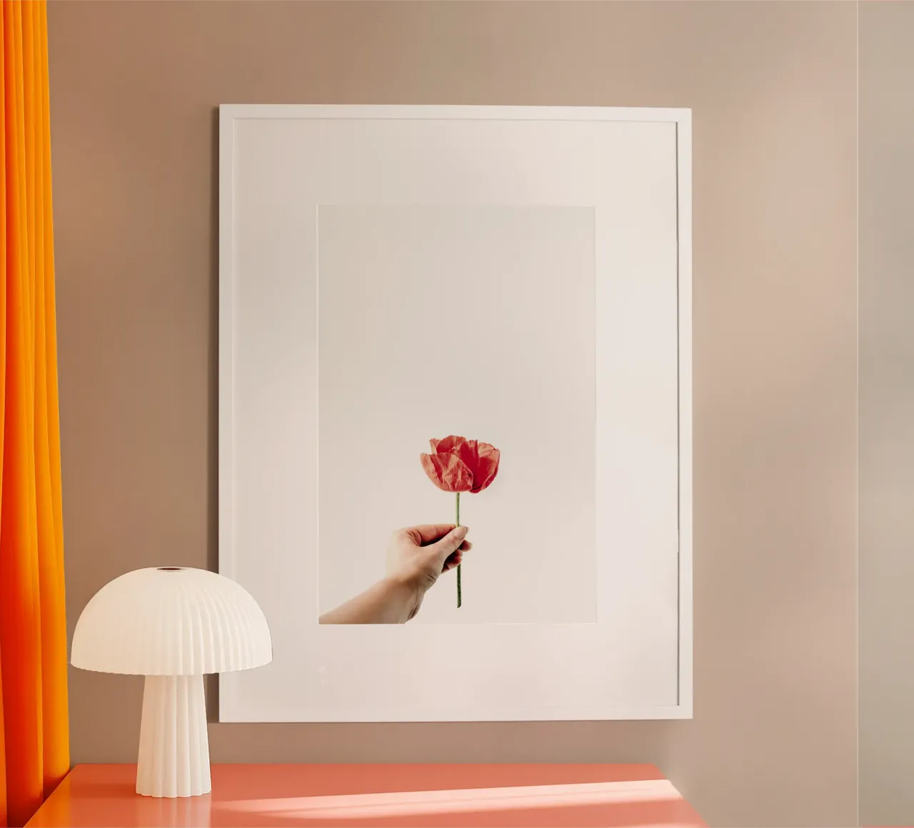 Scarlatto poster con telaio in alluminio da PhotoVibe Decor