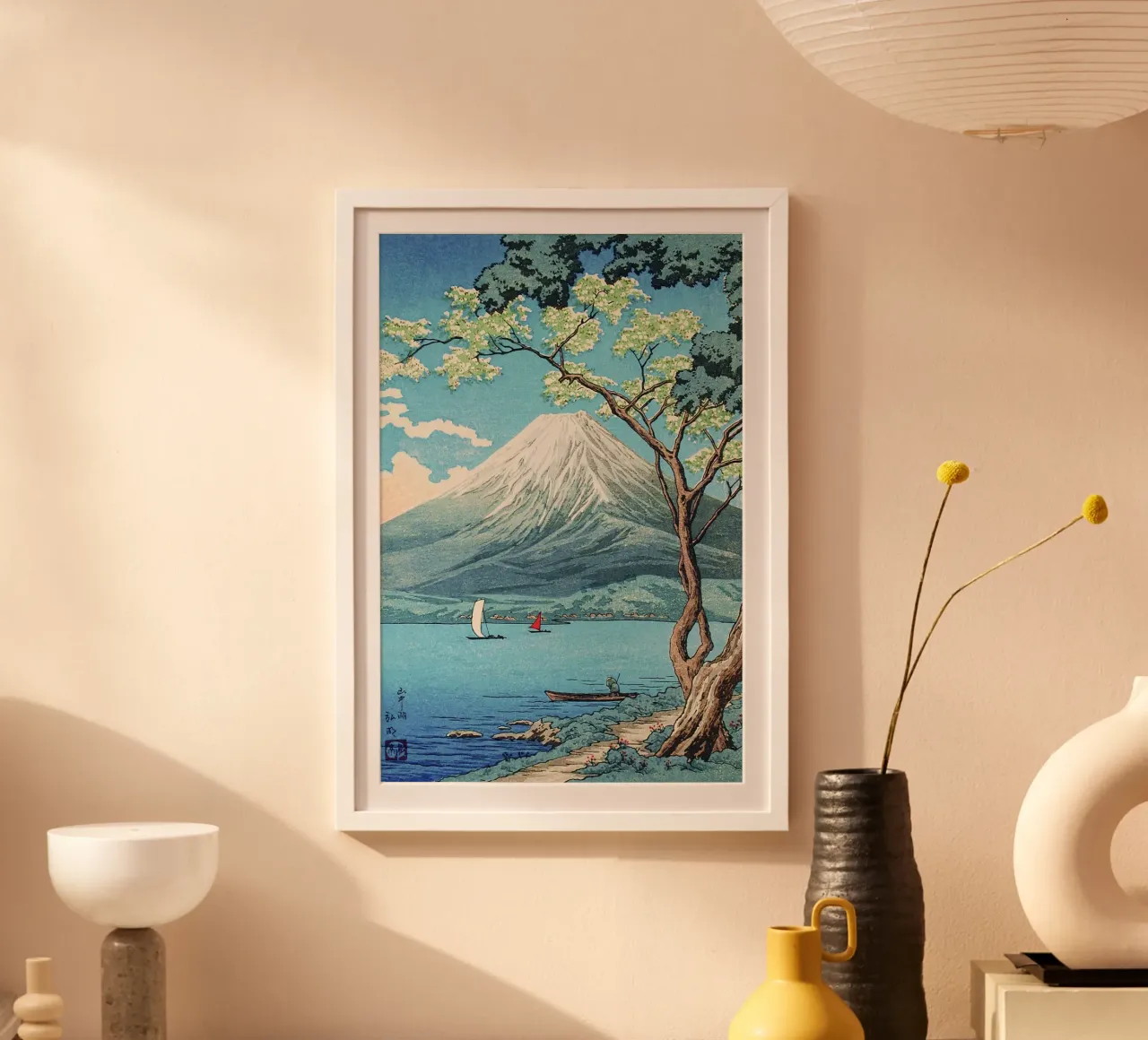Il Monte Fuji di Hiroaki Takahashi dal lago Yamanaka poster con telaio in legno da Classic Art Prints