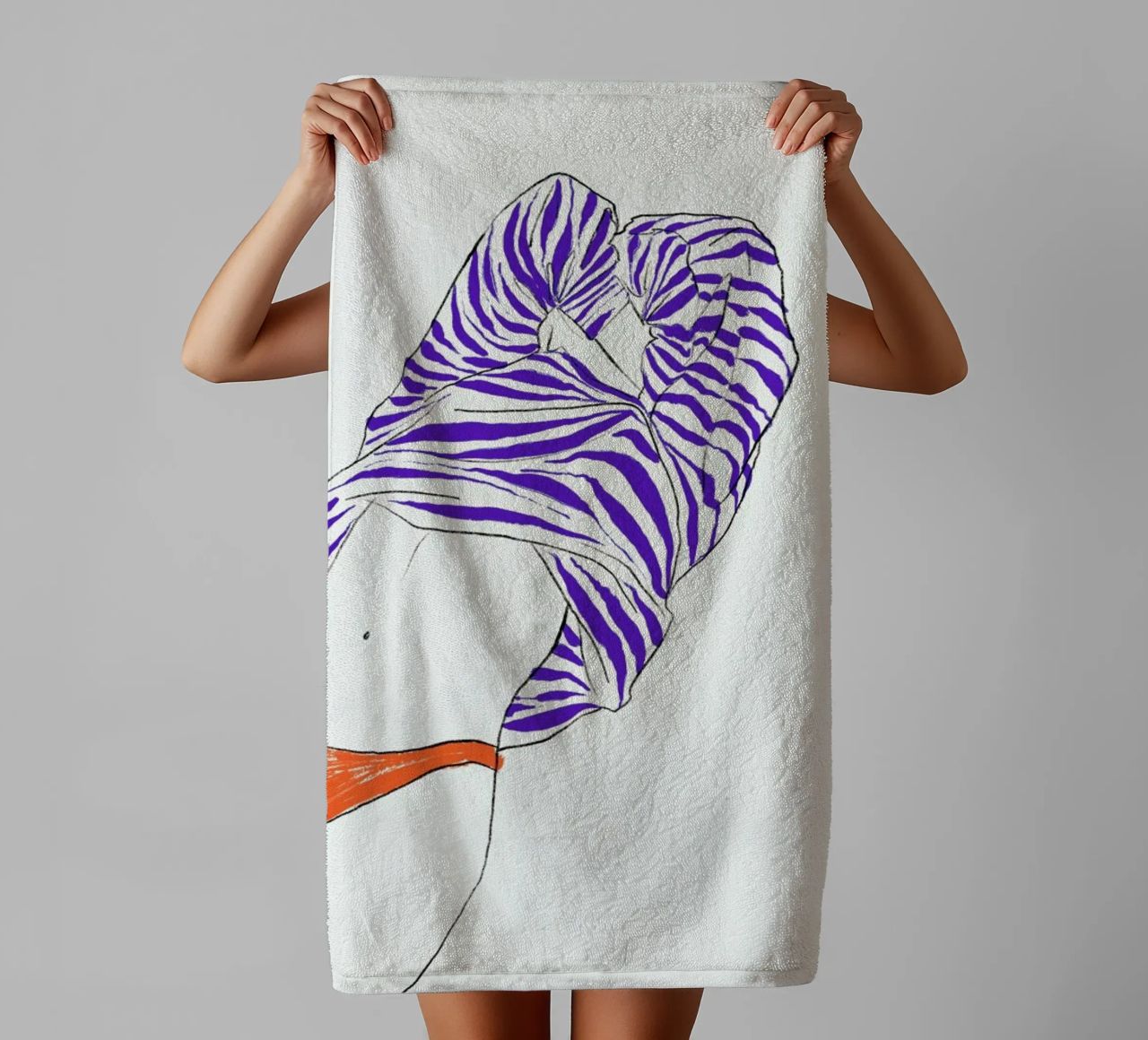 Lounging towel by Graphite