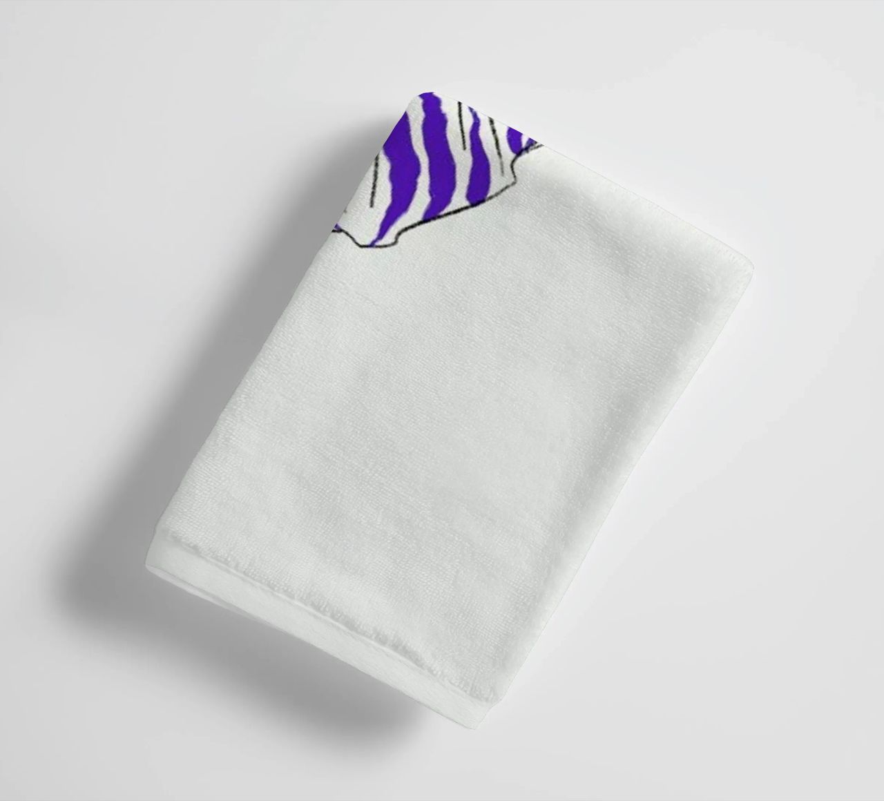 Lounging towel by Graphite