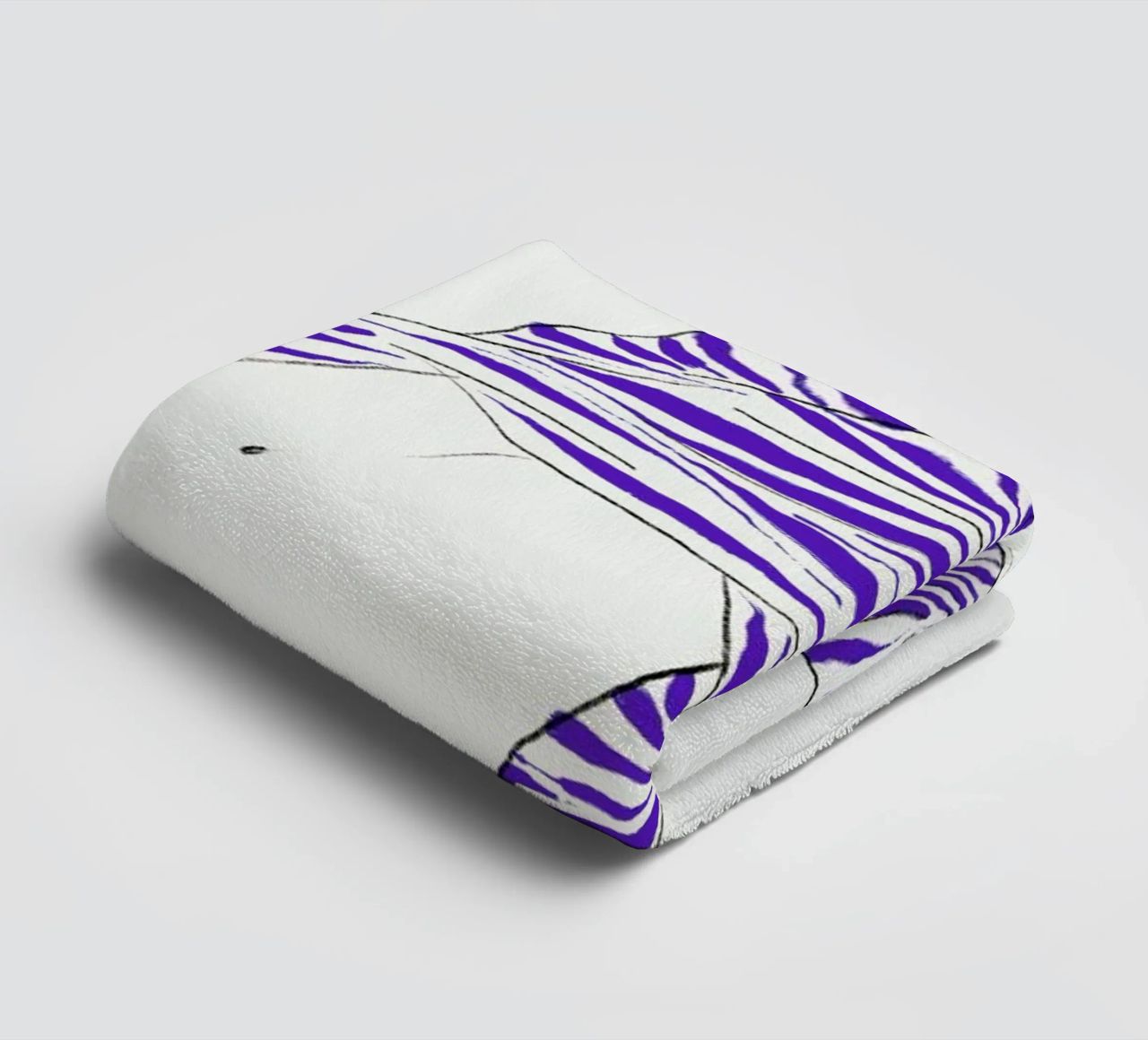 Lounging towel by Graphite