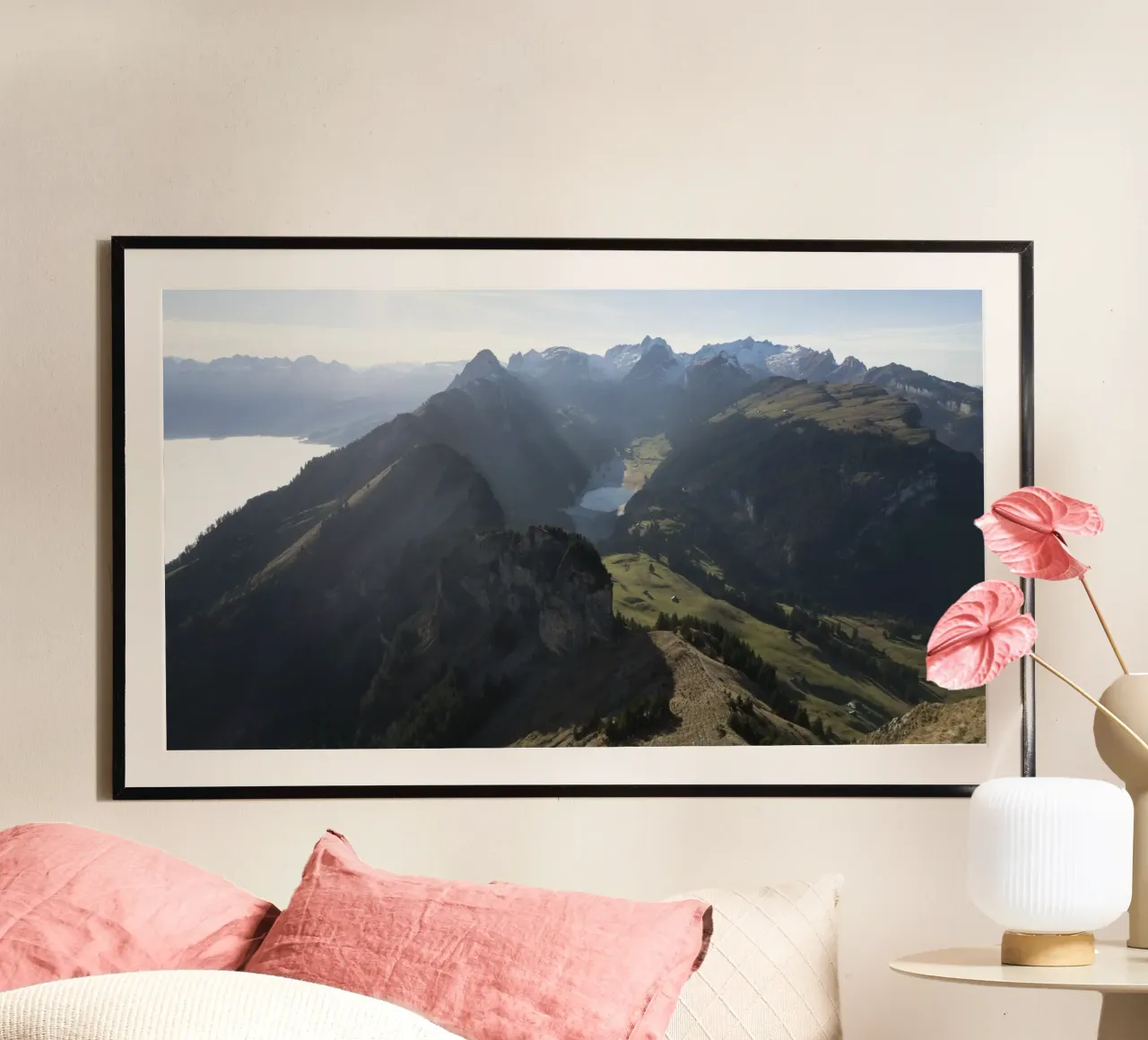 Stillness Between poster da somewhere.soul.escape