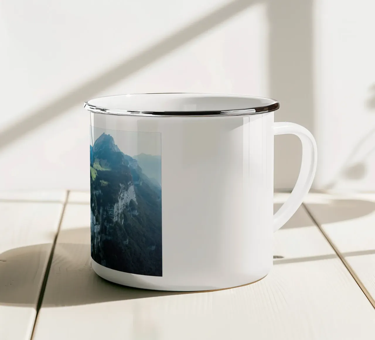 Edge of Calm tazza in smalto da somewhere.soul.escape