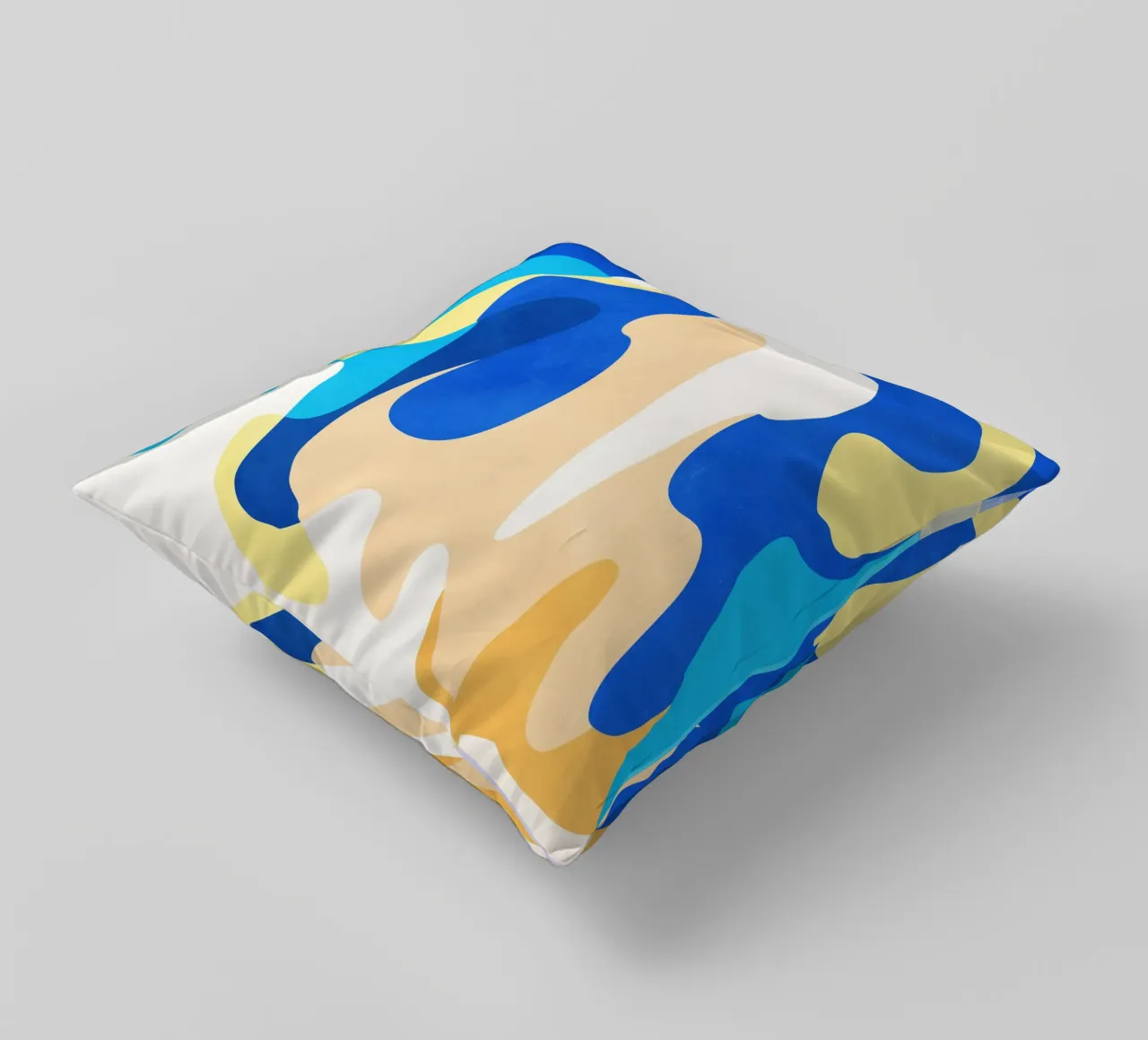 Blaue Wellen II Kissen von lovely lines