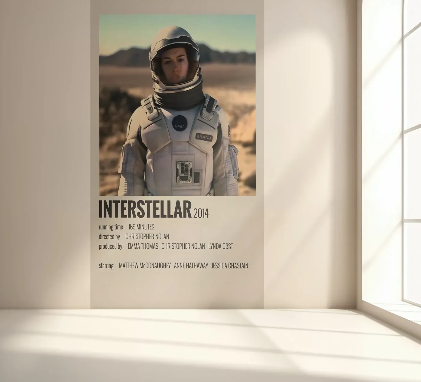 INTERSTELLAR 2014 fotobehang van MVFminimalist